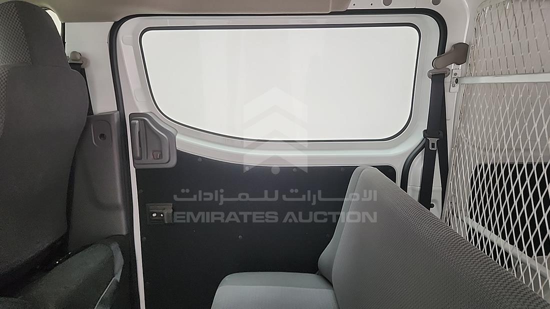 2021 Nissan Urvan — Rear Right Door — Photo 16
