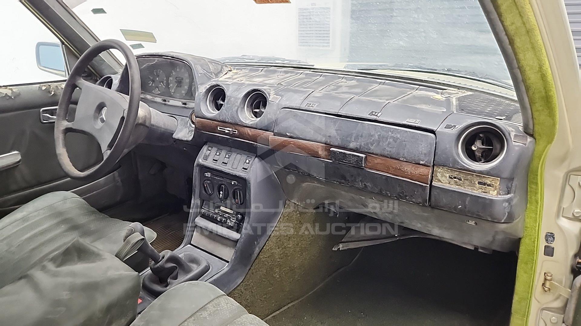 1980 MERCEDES E 280 VIN: WDB12322310143884