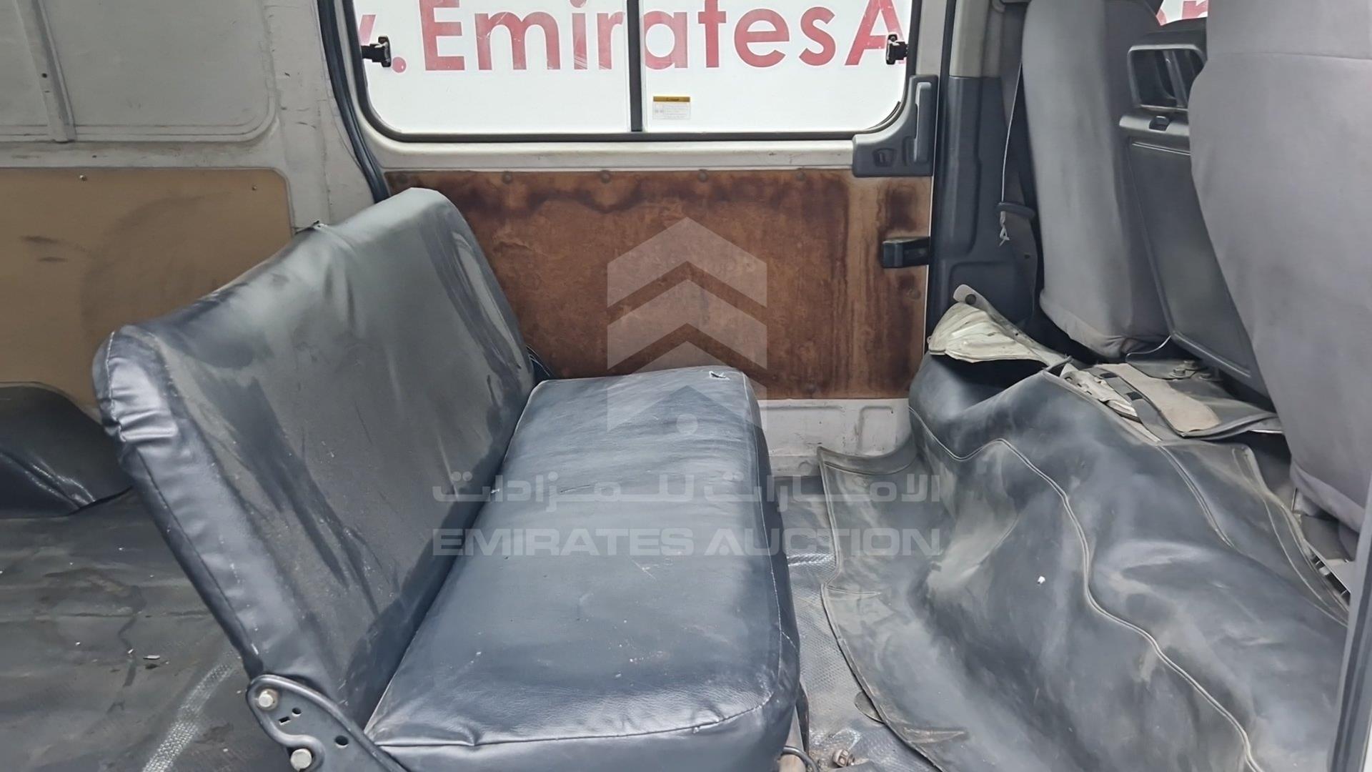 2004 NISSAN URVAN VIN: JN6FE52S44X406719