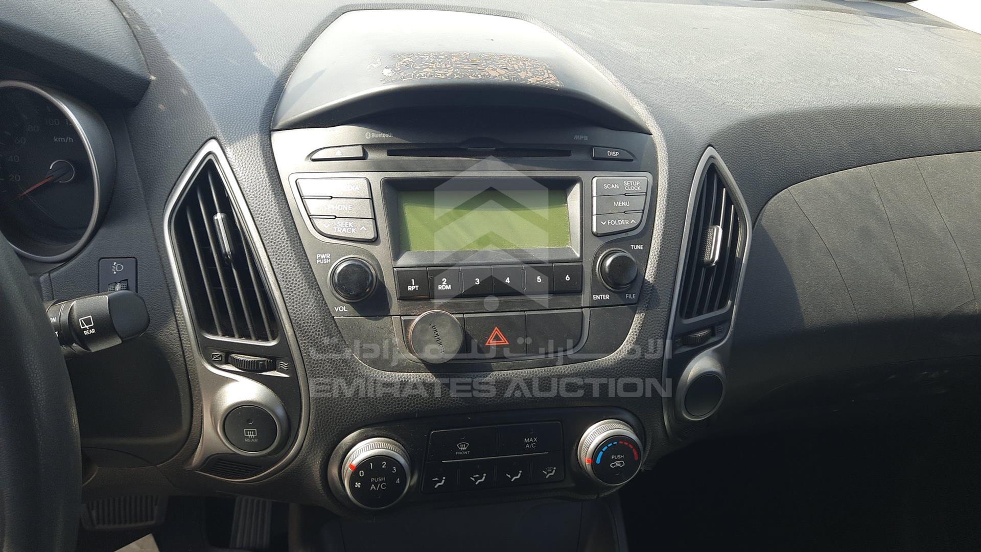2015 HYUNDAI TUCSON VIN: KMHJT81E7FU056065