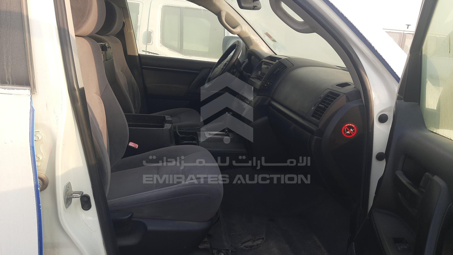 2012 TOYOTA LAND CRUISER VIN: JTMDU09JXC5057430