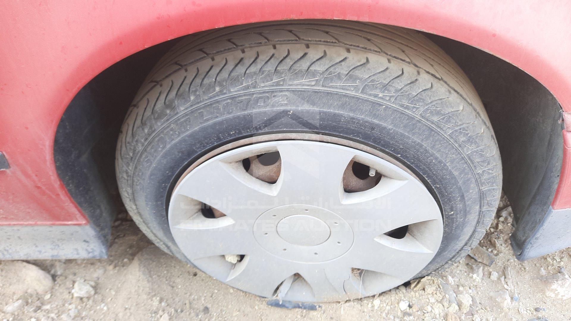 0 BMW 320I VIN: WBACB21060AL85024