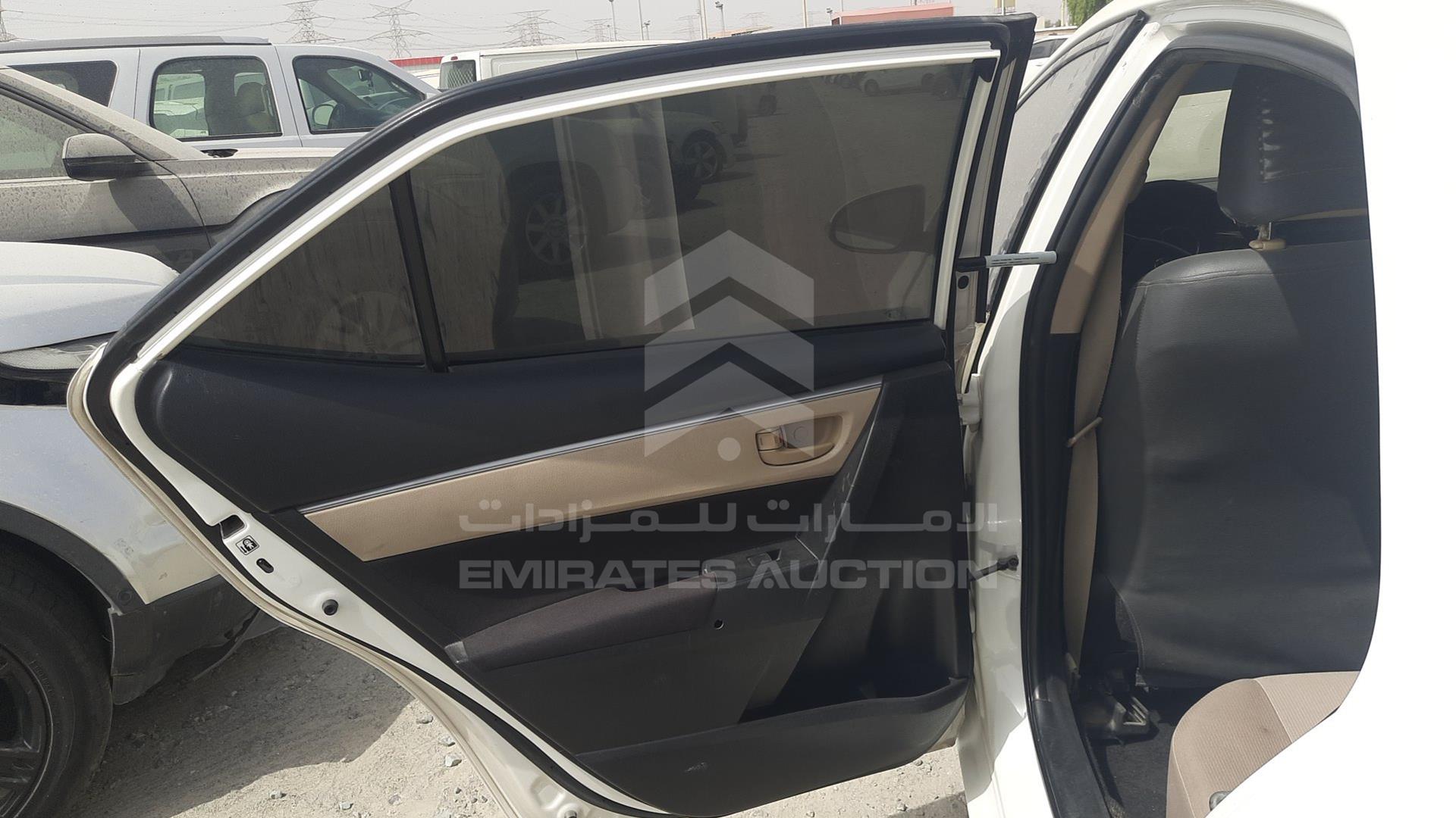 2015 TOYOTA COROLLA VIN: RKLBB9HE2F5139343