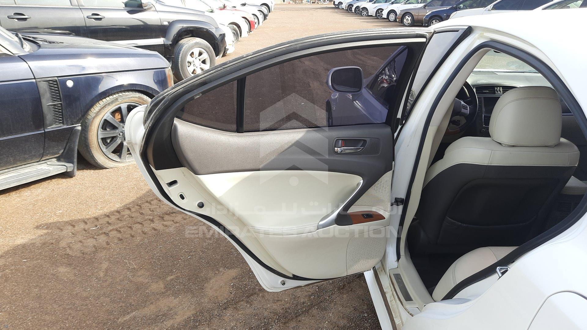 2011 LEXUS IS 250 VIN: JTHBK2623B5137851