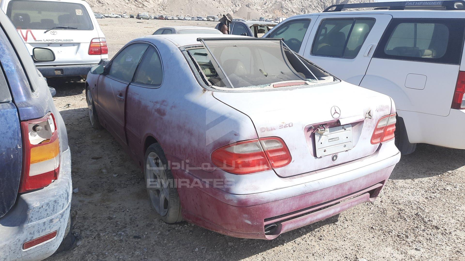 0 MERCEDES CLK320 VIN: WDB2083651F033999