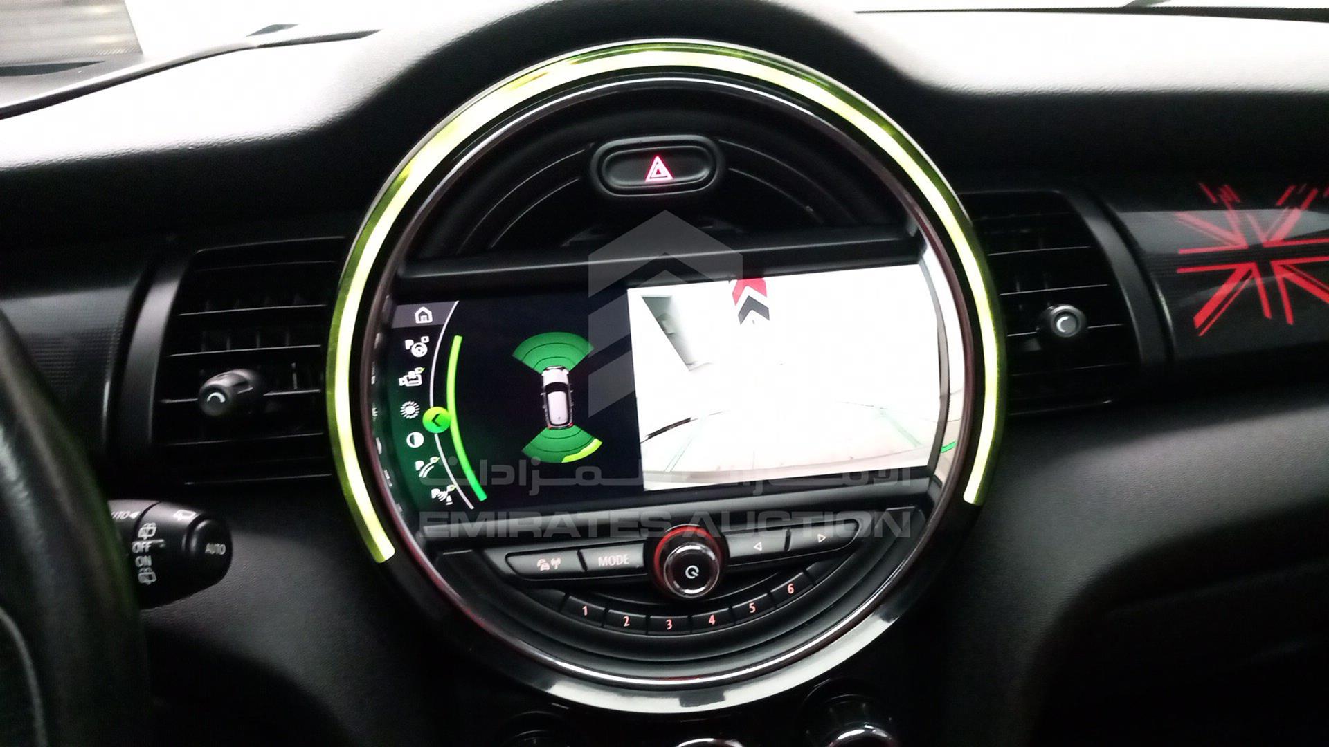 2020 MINI COOPER S VIN: WMWXR5A0XLTR82894