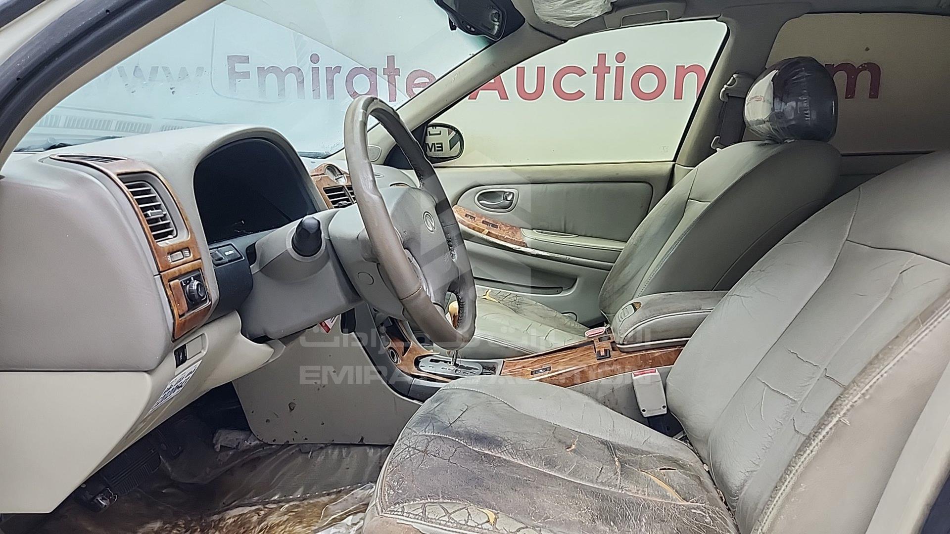 2002 INFINITI --- VIN: JNKDA31A52T022082