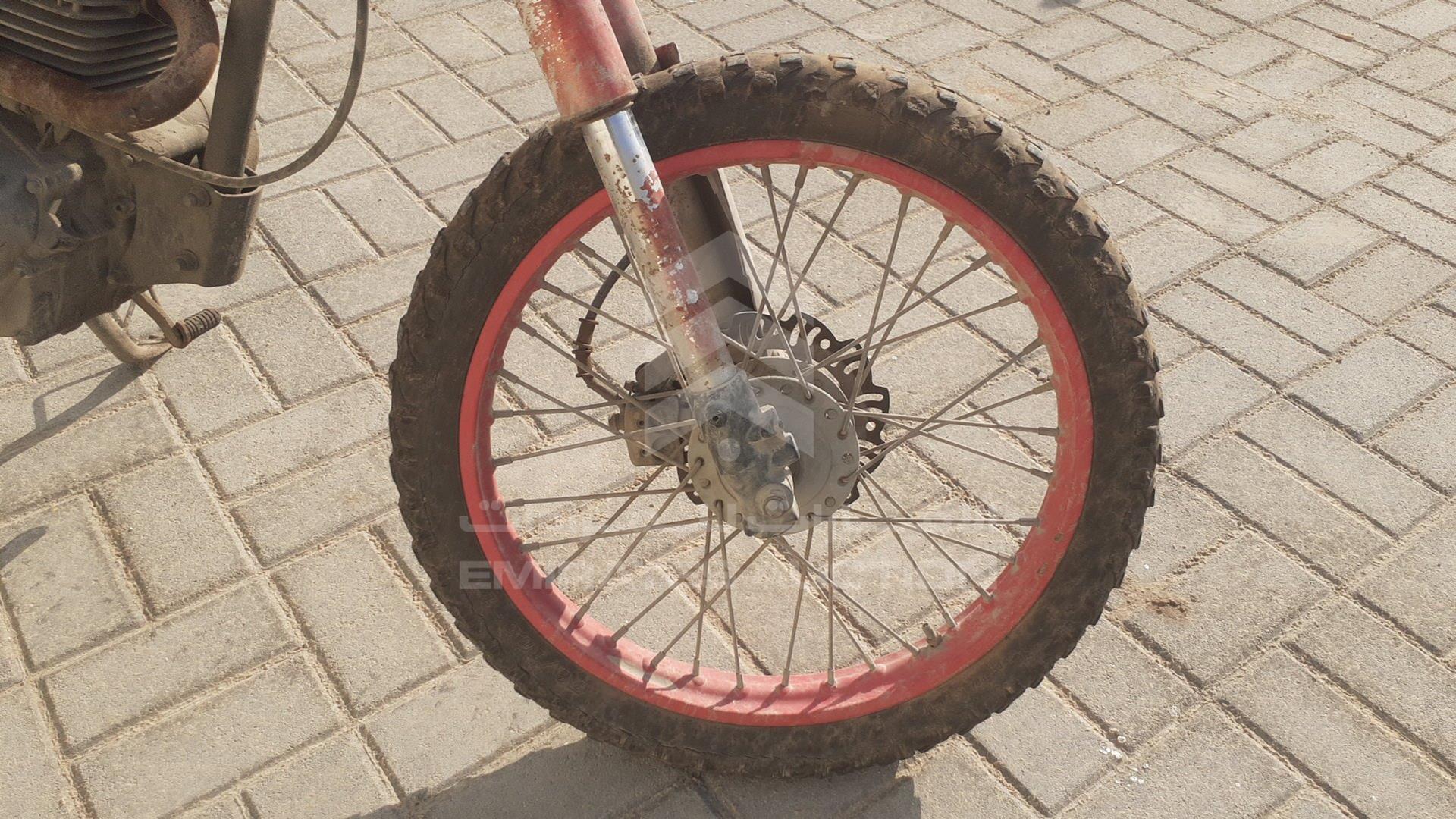 0 MOTORBIKE OFF ROAD VIN: LSD713E2017120038