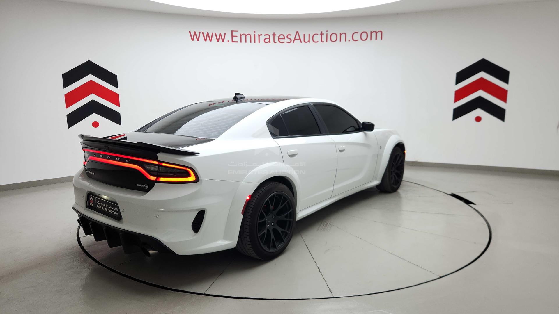 2018 DODGE CHARGER VIN: 2C3CDXCT1JH163385