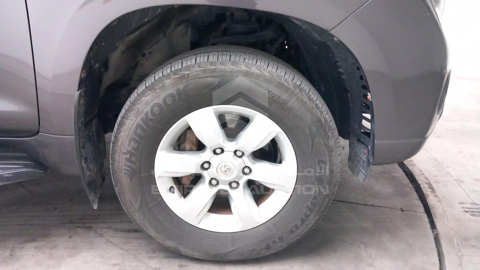 2015 TOYOTA PRADO VIN: JTEJU9FJ1FK079555