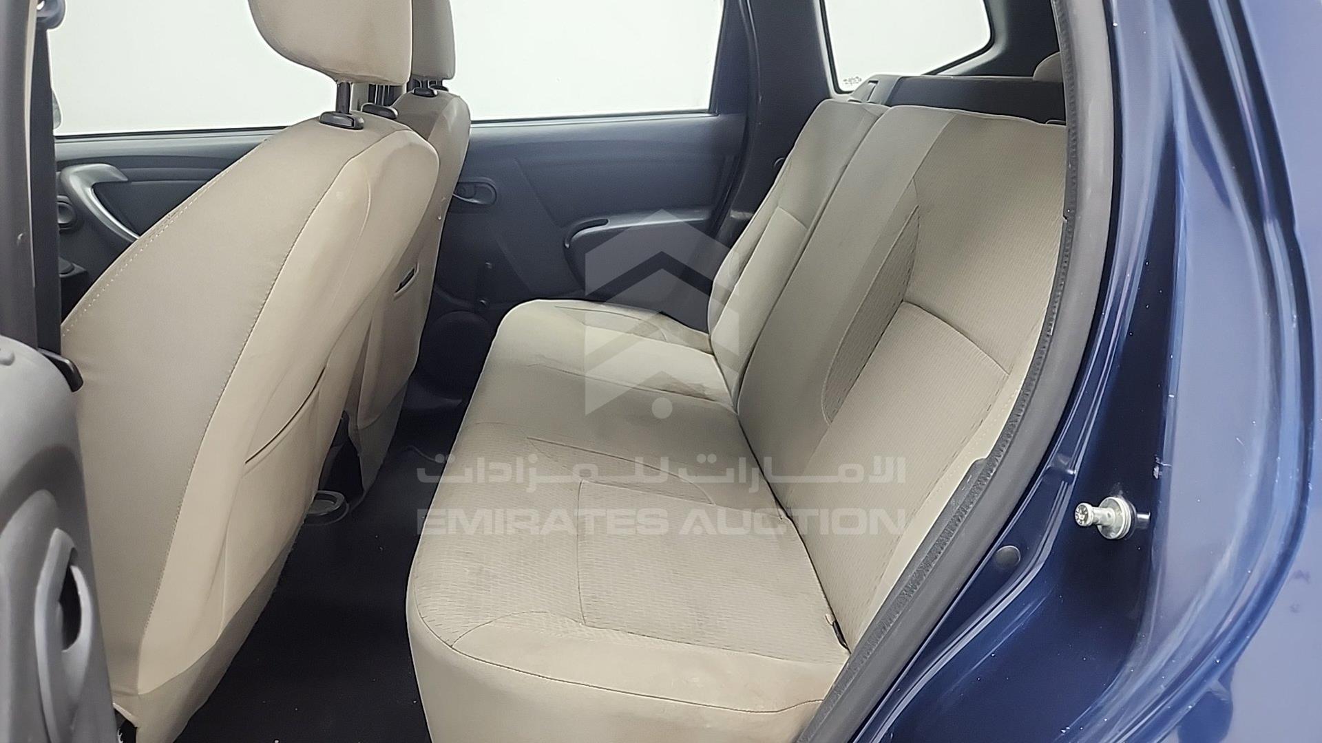 2017 RENAULT DUSTER VIN: VF1HSRCH8HA528635