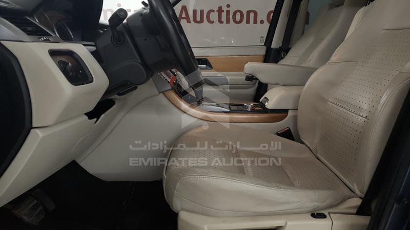 VIN: SALLSAA348A137642 Auction: EmiratesAuction Lot: 405787 VIN: SALLSAA348A137642 Range Rover Sport 2008 BLUE Photo 12