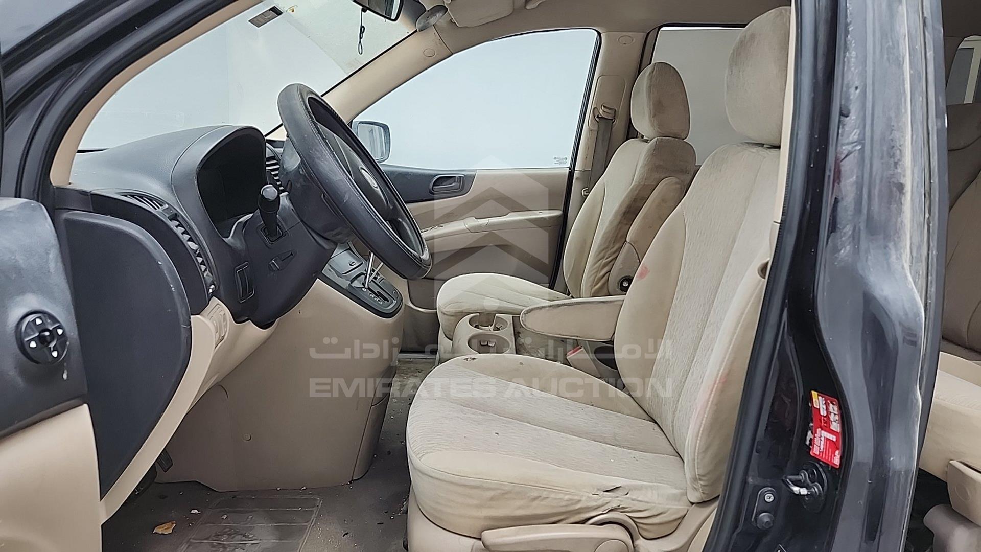 2009 KIA CARNIVAL VIN: KNAMB752196292859