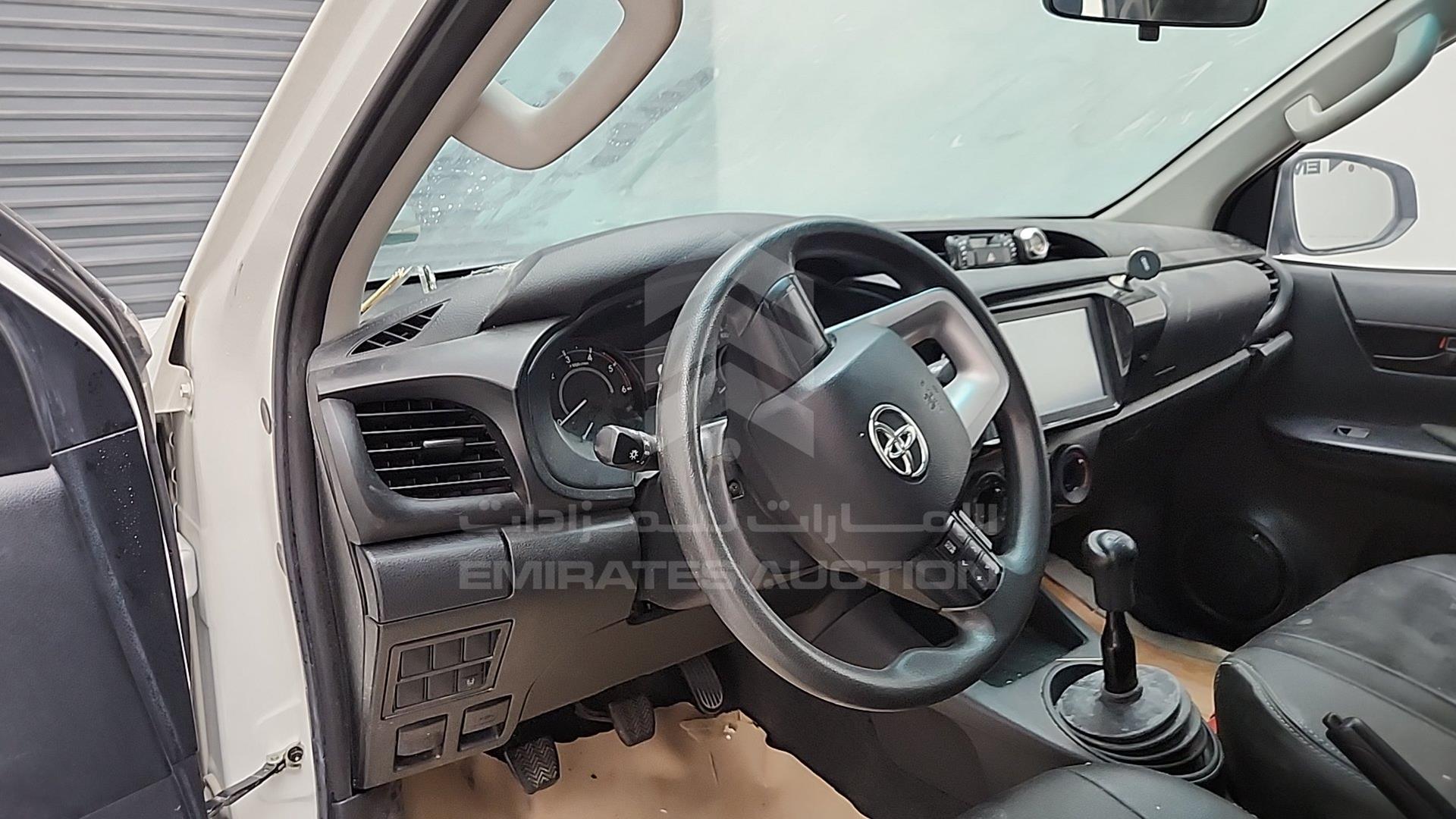 2023 TOYOTA HILUX VIN: MR0DB9CD1P5161745