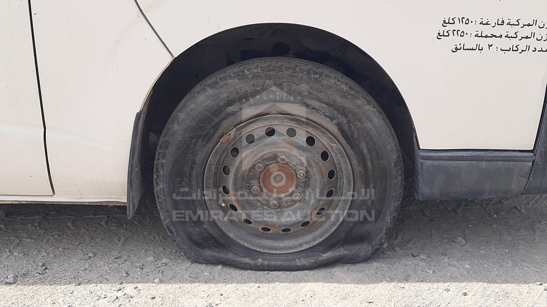 2015 TOYOTA HIACE VIN: JTFHX02P5F0100328