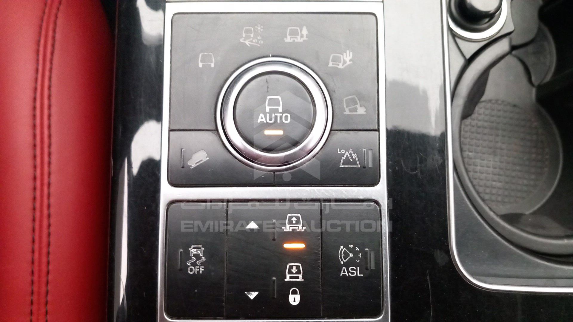 2015 RANGE ROVER VOGUE VIN: SALGA2EF7FA204715