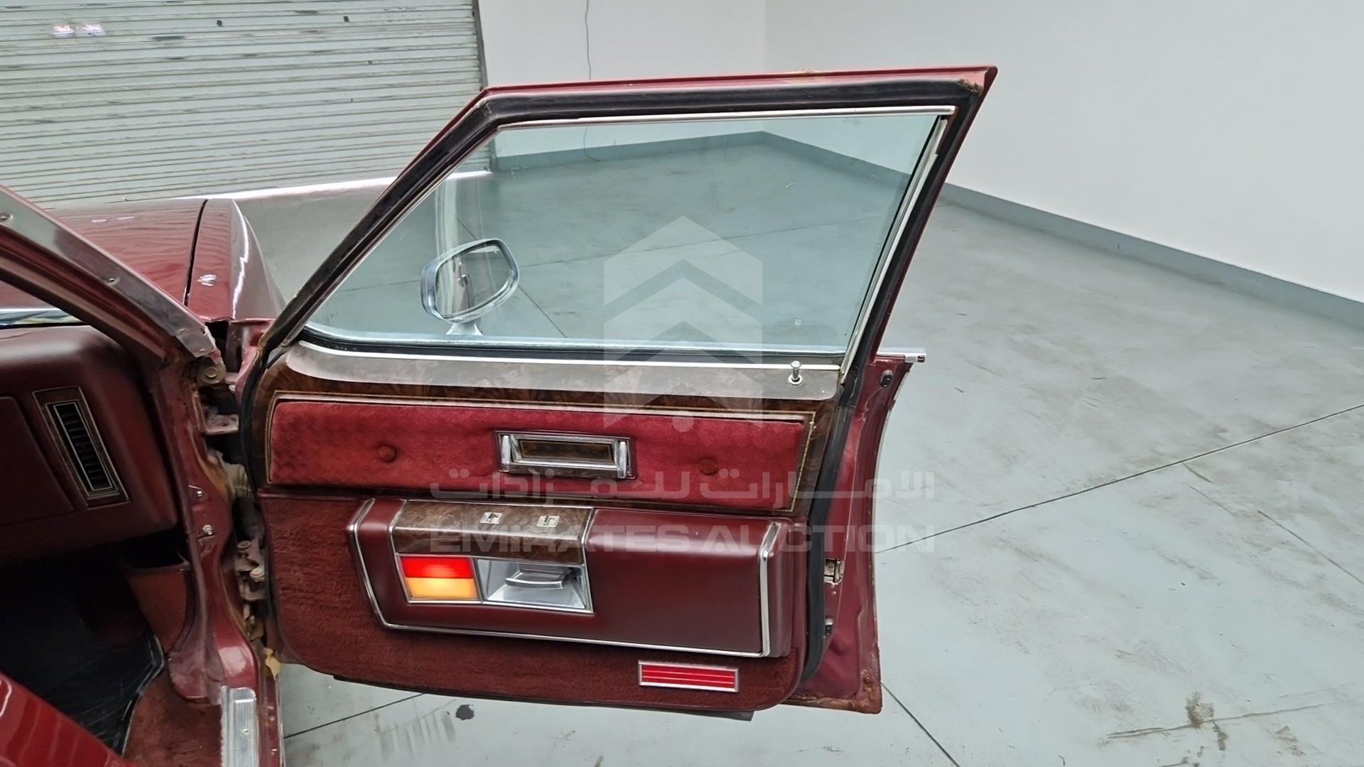 1981 OLDSMOBILE 98 VIN: 1G3AX69Y9BM287152