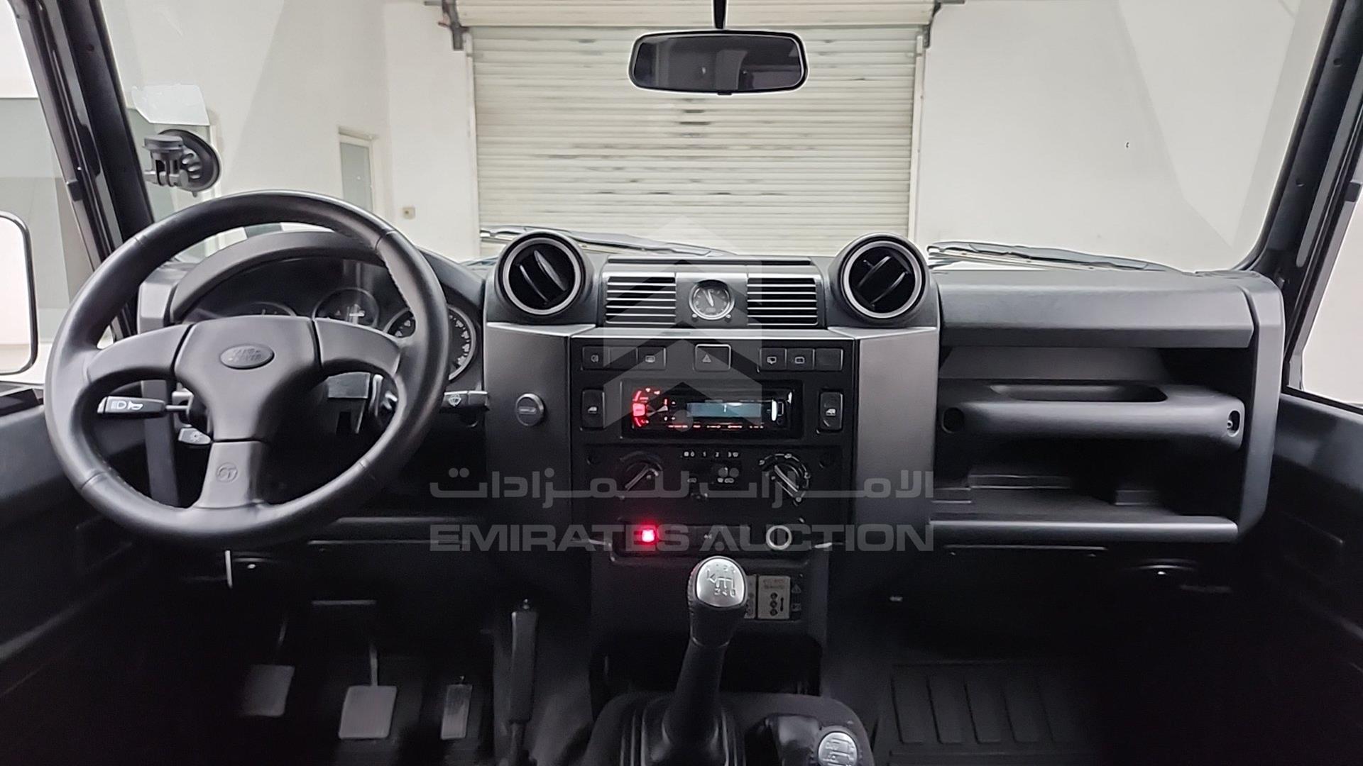 2010 LAND ROVER DEFENDER VIN: SALLDVBS8AA794793