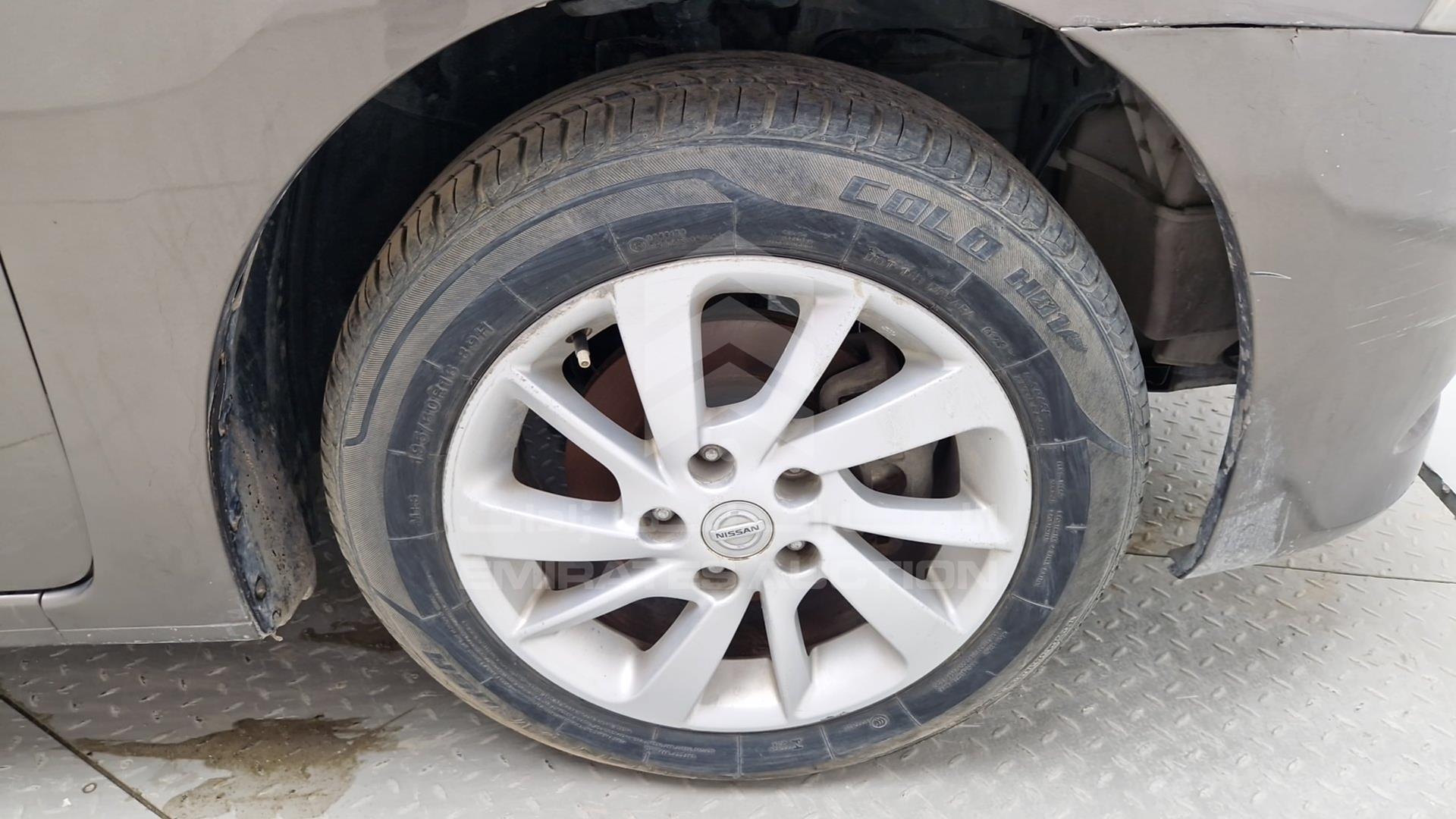 2015 NISSAN SENTRA VIN: MNTBB7A95F6029484