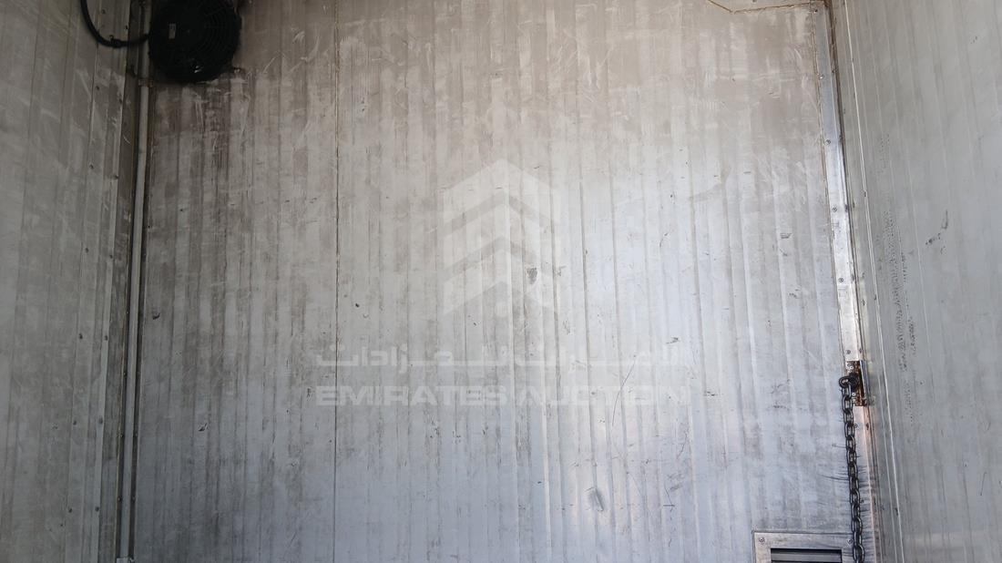اسوزو ان ام ار 2014 — زاوية صندوق السيارة — صورة 18