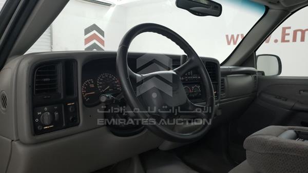 Chevrolet SILVERADO 1999 1GCEC14V1XZ158300 Image 3