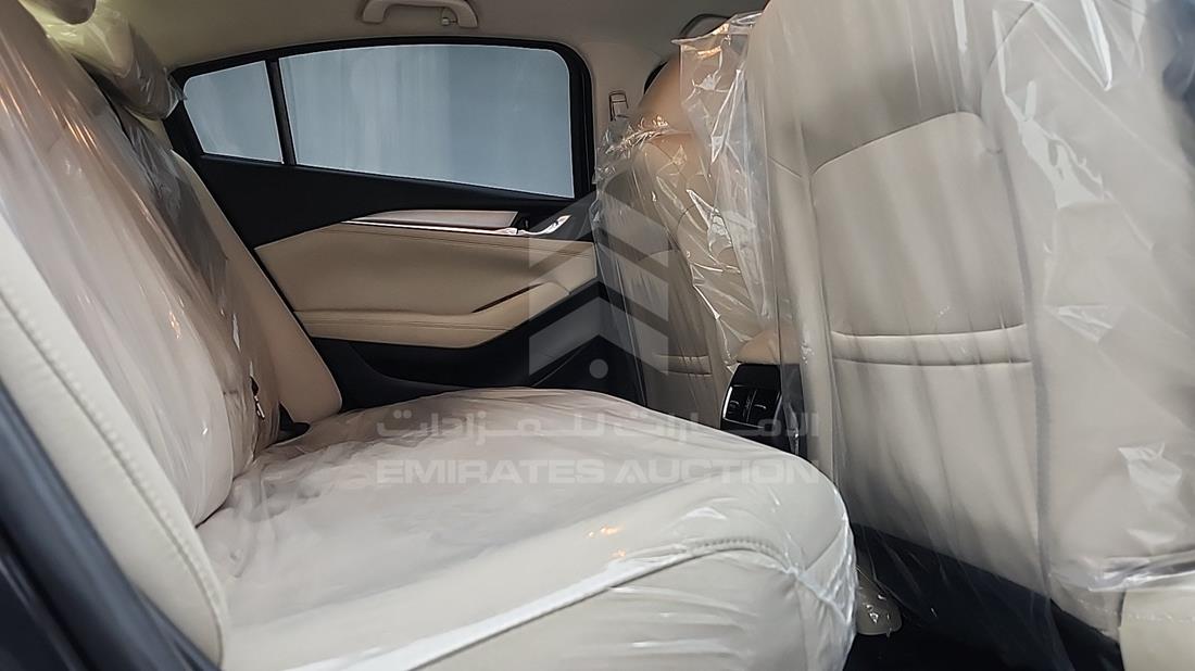 مازدا 6 2021 — زاوية الراكب الخلفي اليمنى — صورة 21