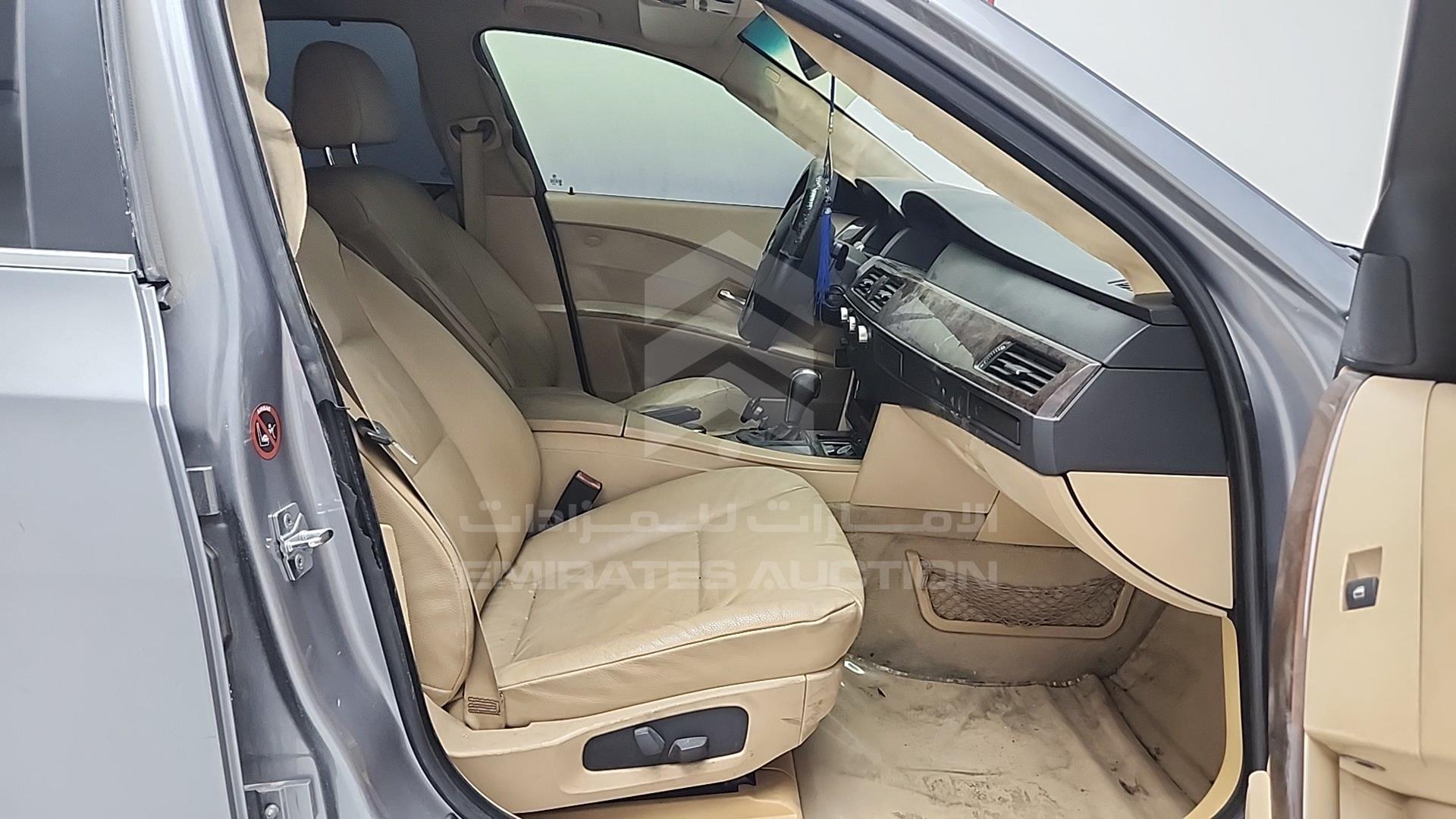 2006 BMW 530 VIN: WBANE71076CM02939