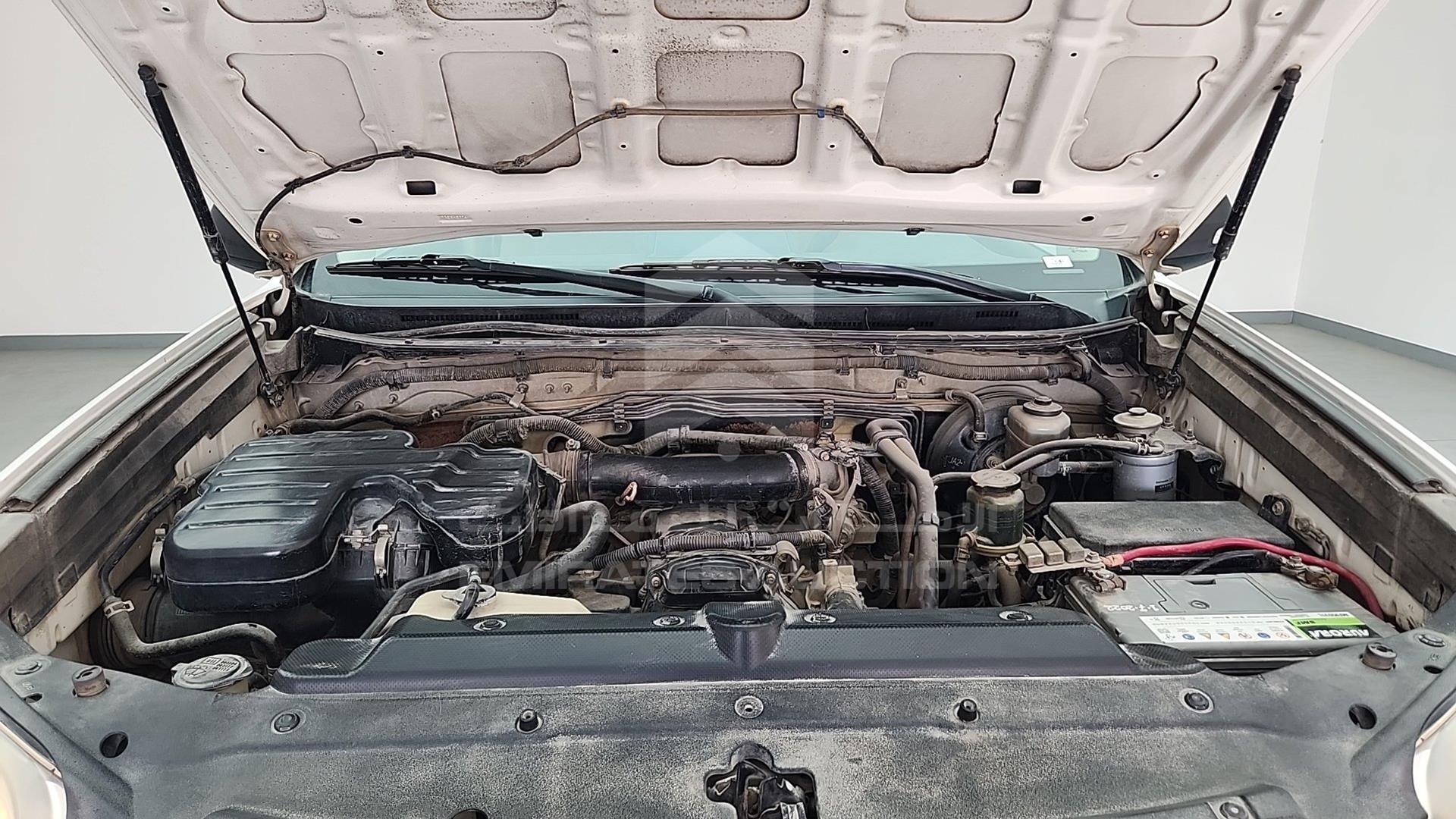 2012 TOYOTA PRADO VIN: JTEBD9FJ00K010335