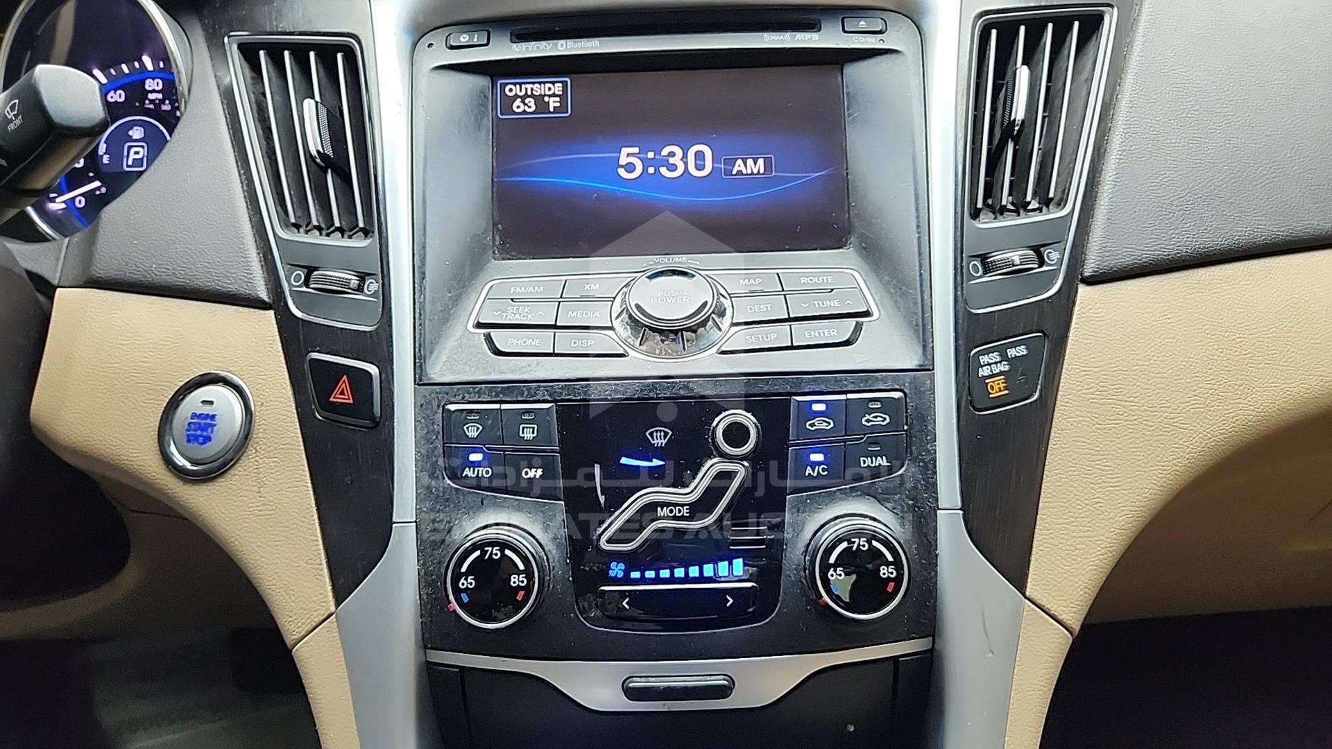 2011 HYUNDAI SONATA VIN: 5NPEC4AC7BH097202