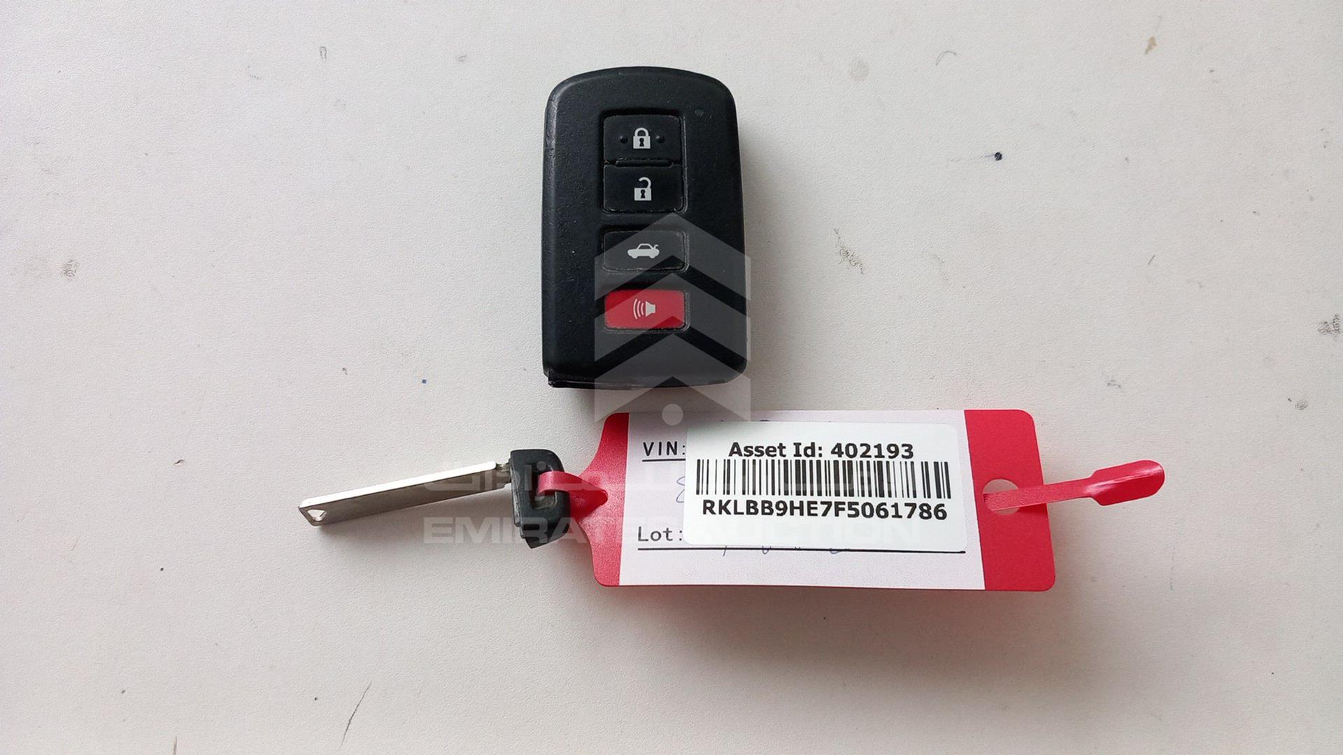 2015 TOYOTA COROLLA VIN: RKLBB9HE7F5061786