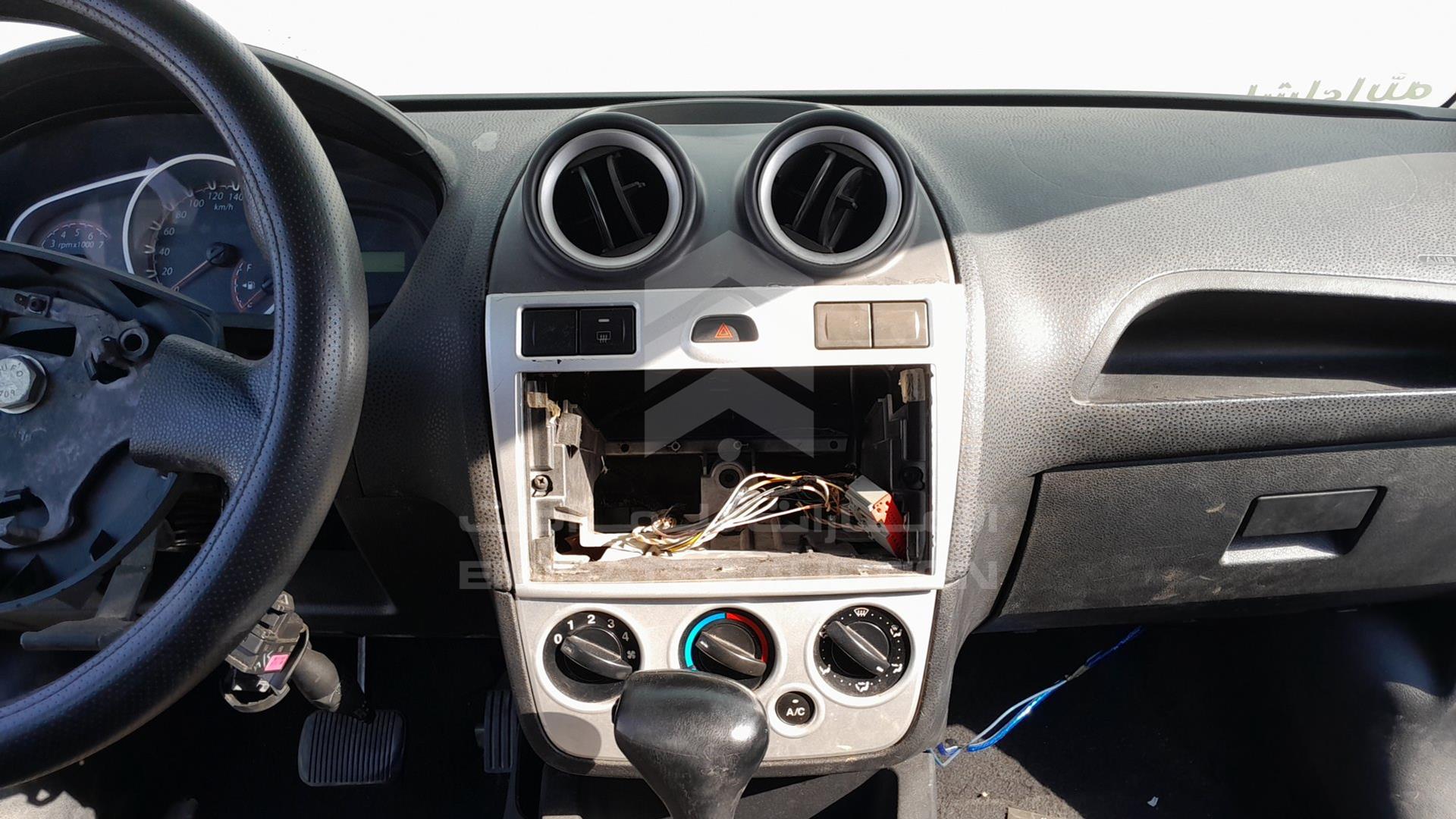 2011 FORD FIGO VIN: MAJTJ21D2BAE39004