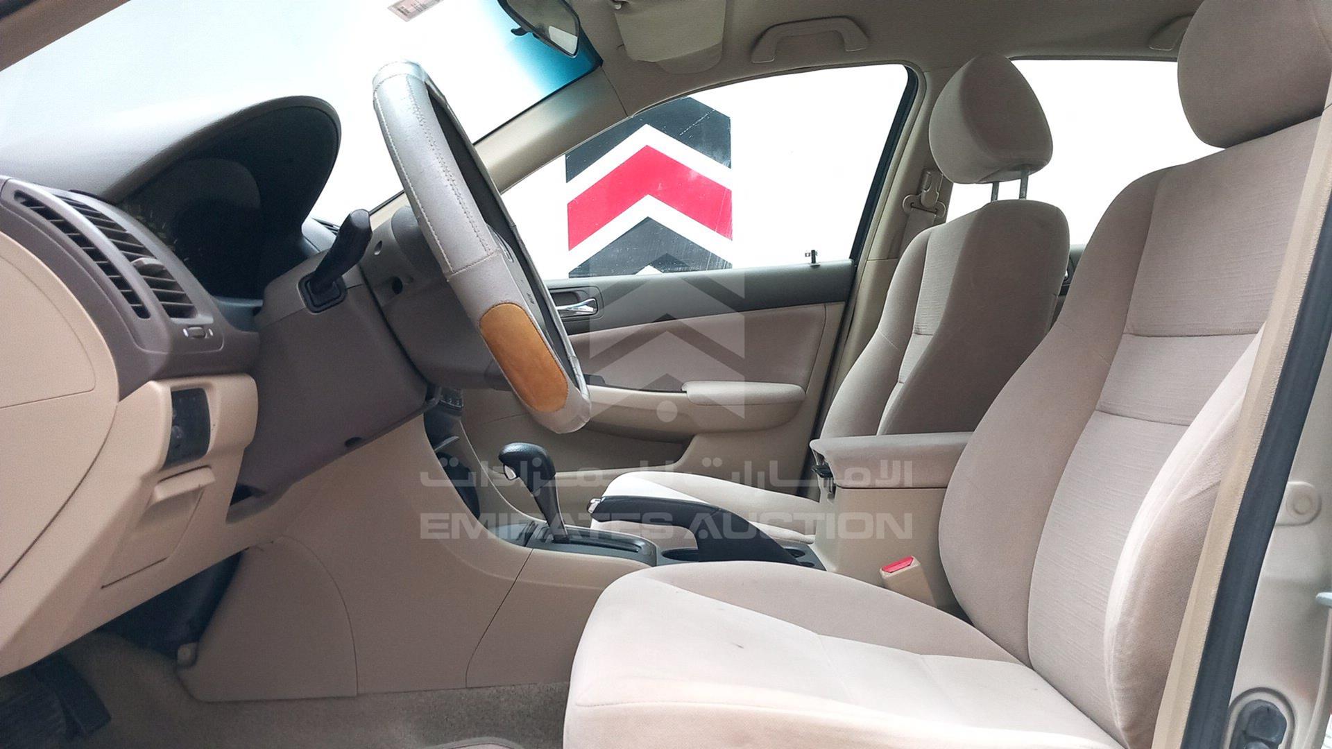 2007 HONDA ACCORD VIN: JHMCM56507C415439
