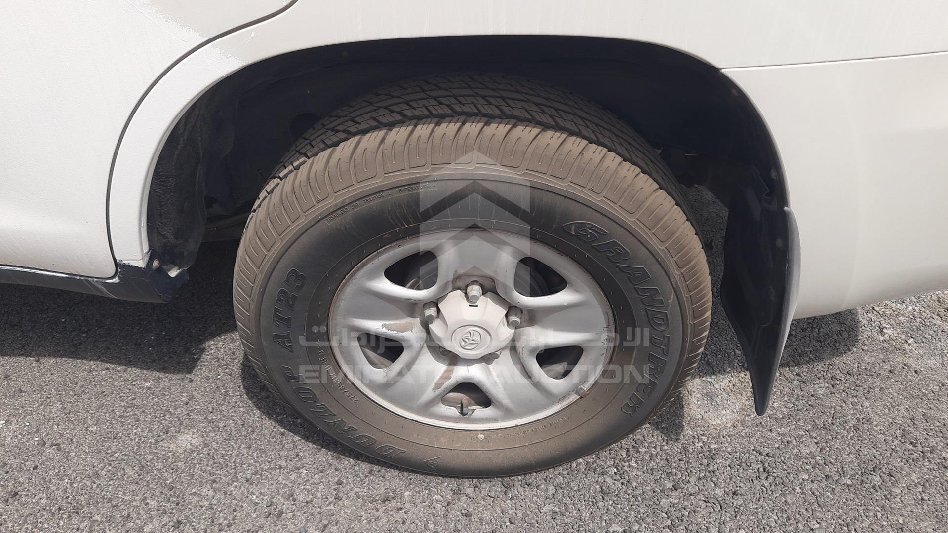 2013 TOYOTA LAND CRUISER VIN: JTMDU09J8D4064092