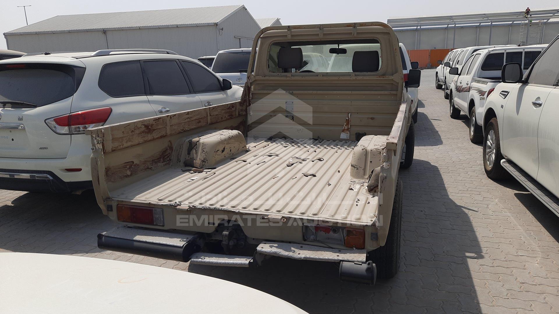 2014 TOYOTA LAND CRUISER PICKUP VIN: JTFLU71J7E4319582