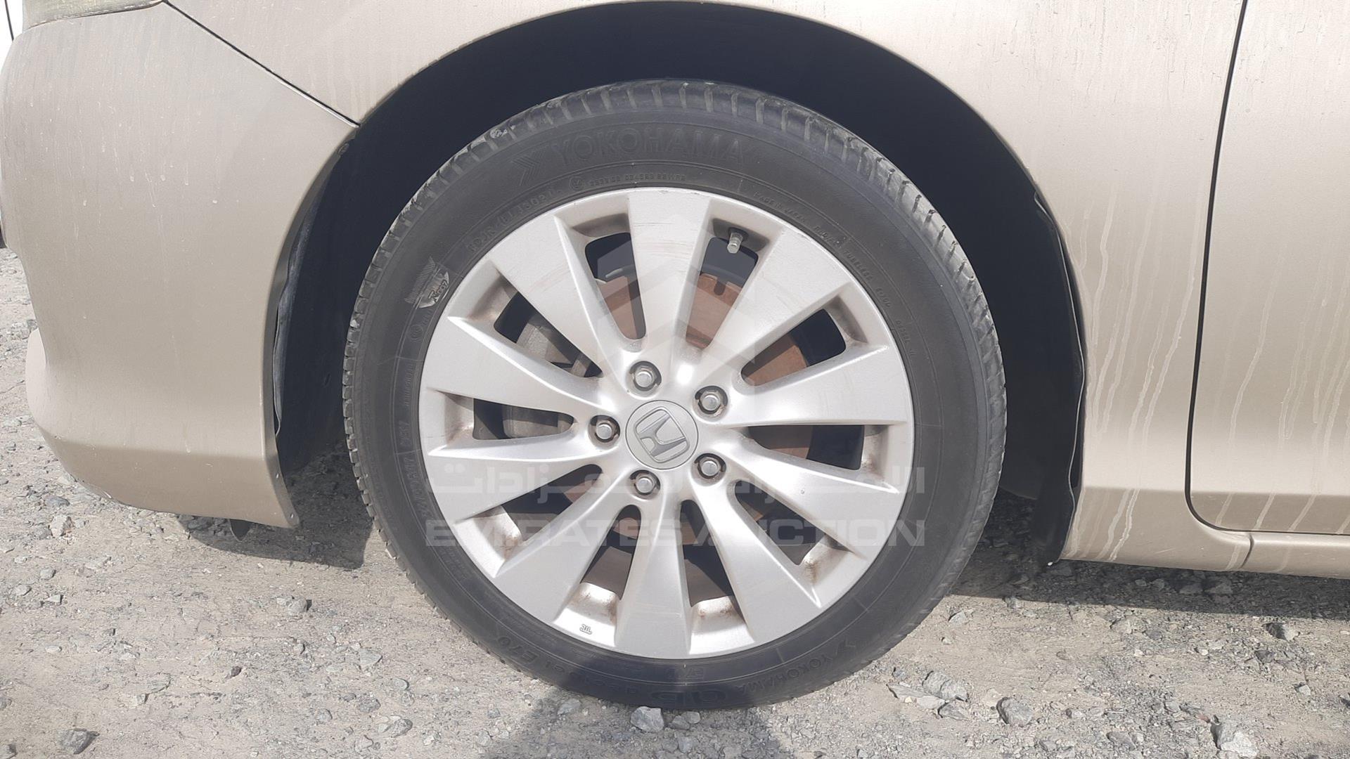 2013 HONDA ACCORD VIN: 1HGCR2637DA612178