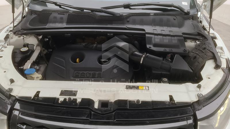 SALVA2BG0EH935397 Auction: EmiratesAuction Lot: 416781 SALVA2BG0EH935397 Range Rover Evoque 2014 WHITE Photo 38