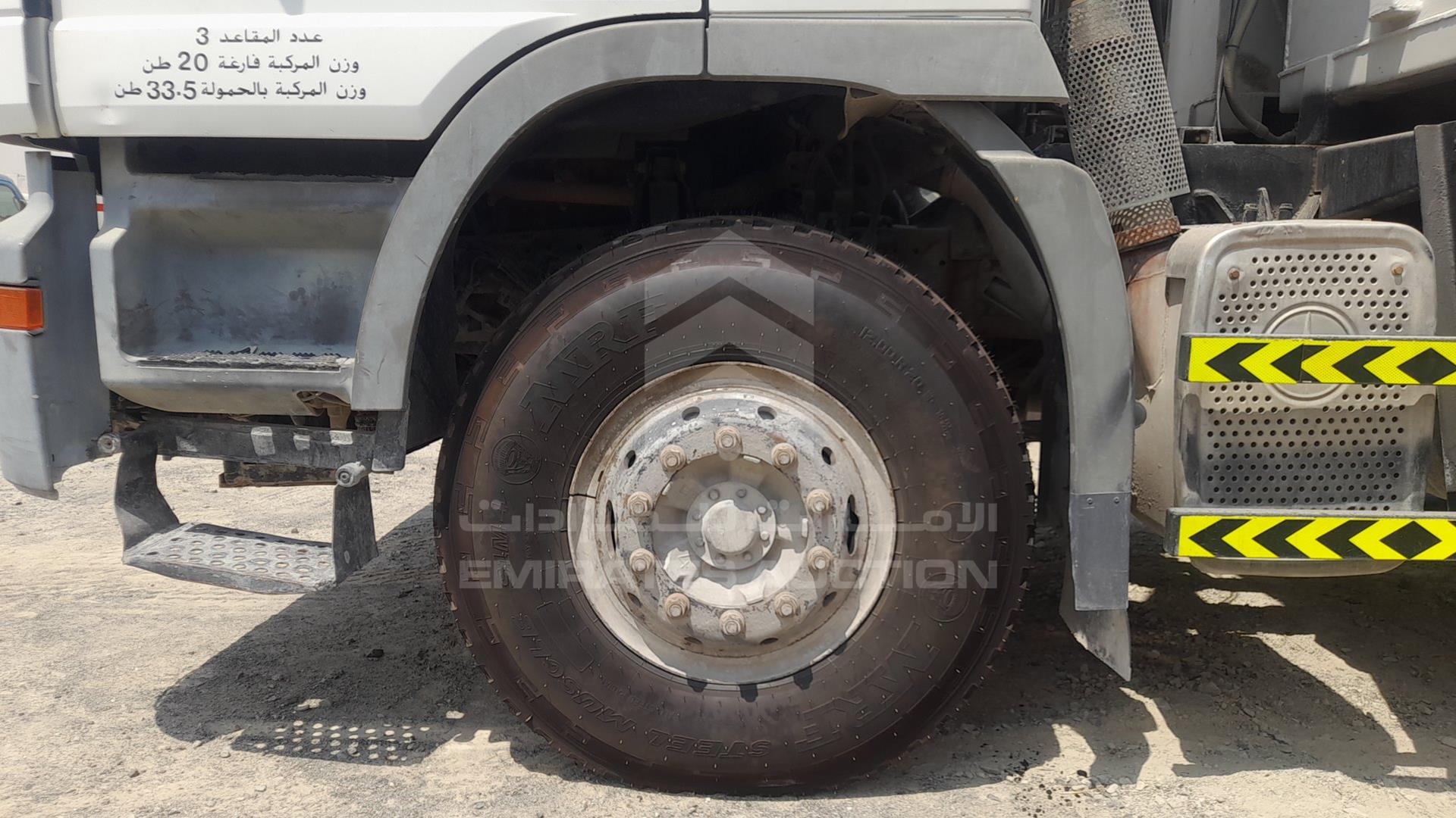 2008 MERCEDES ACTROS VIN: WDAKHCAA18L329393