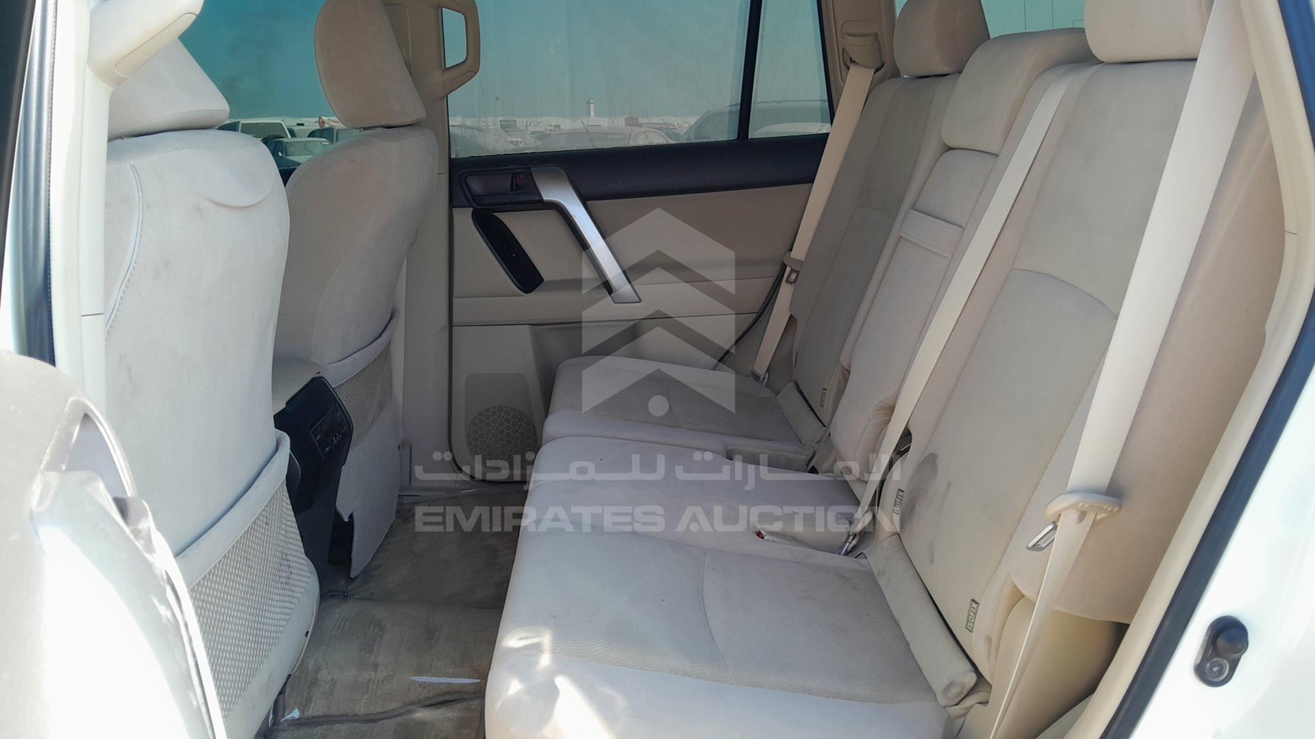 2018 TOYOTA PRADO VIN: JTEBU3FJ2JK146660
