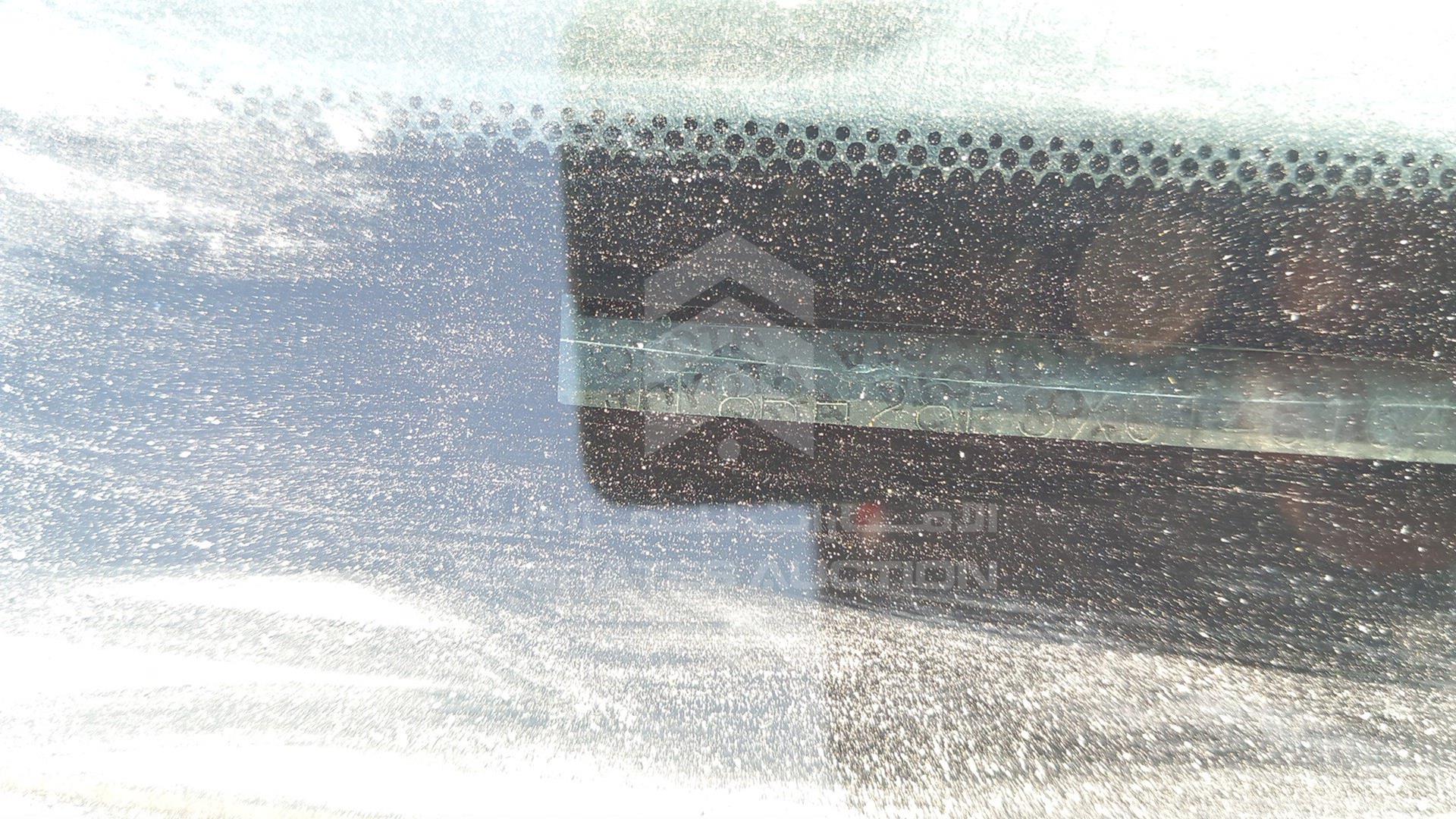 1999 LEXUS LS400 VIN: JT8BH28F3X0146164