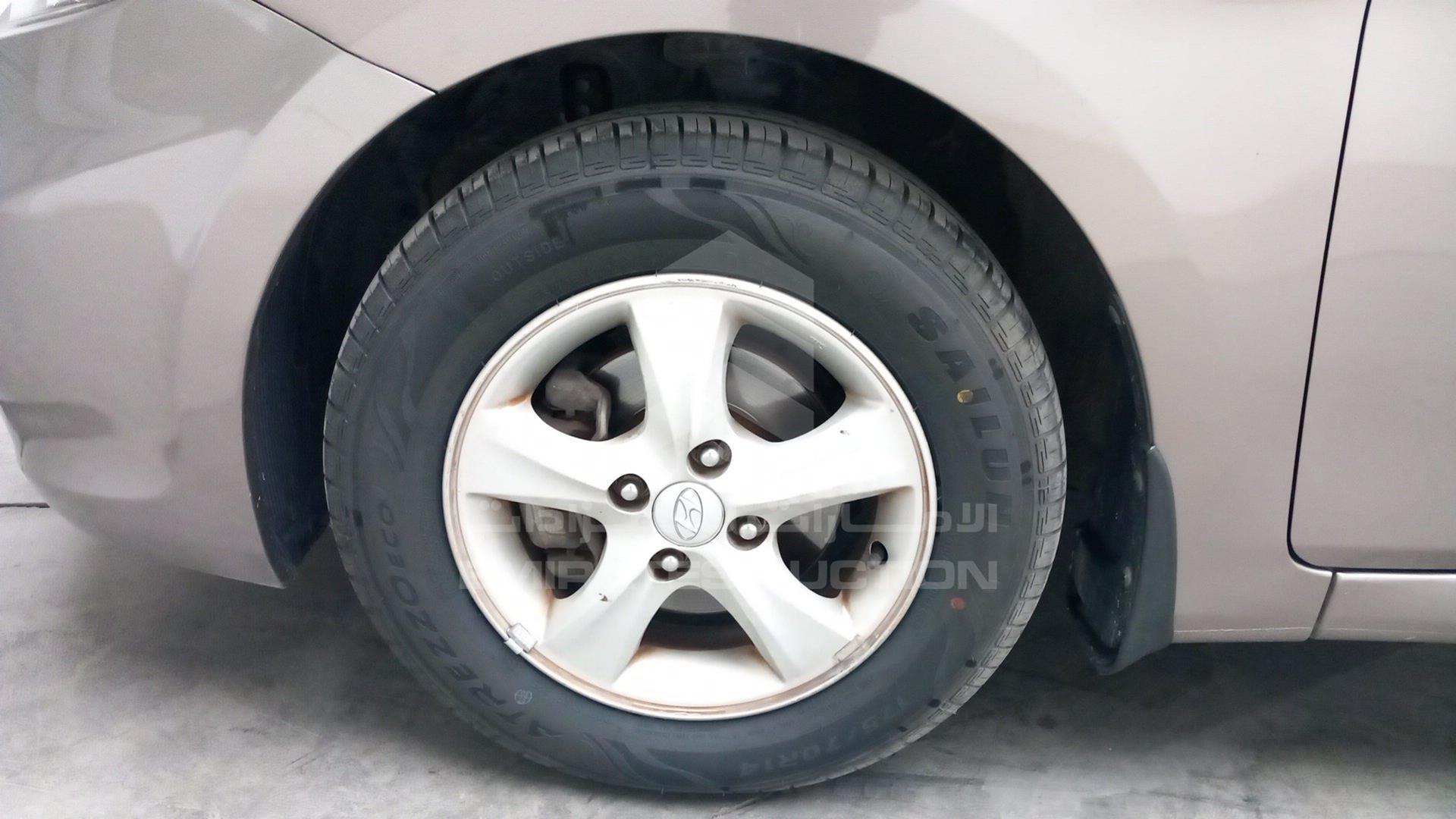 2014 HYUNDAI ACCENT VIN: KMHCT41D9EU633511