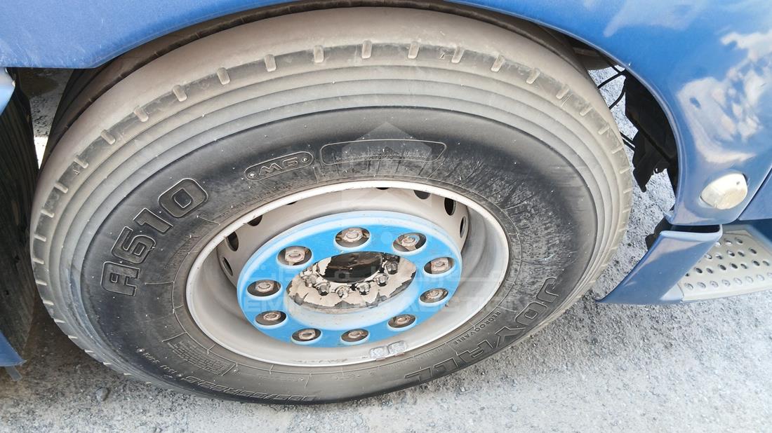 Man — Front Right Tyre — Photo 27