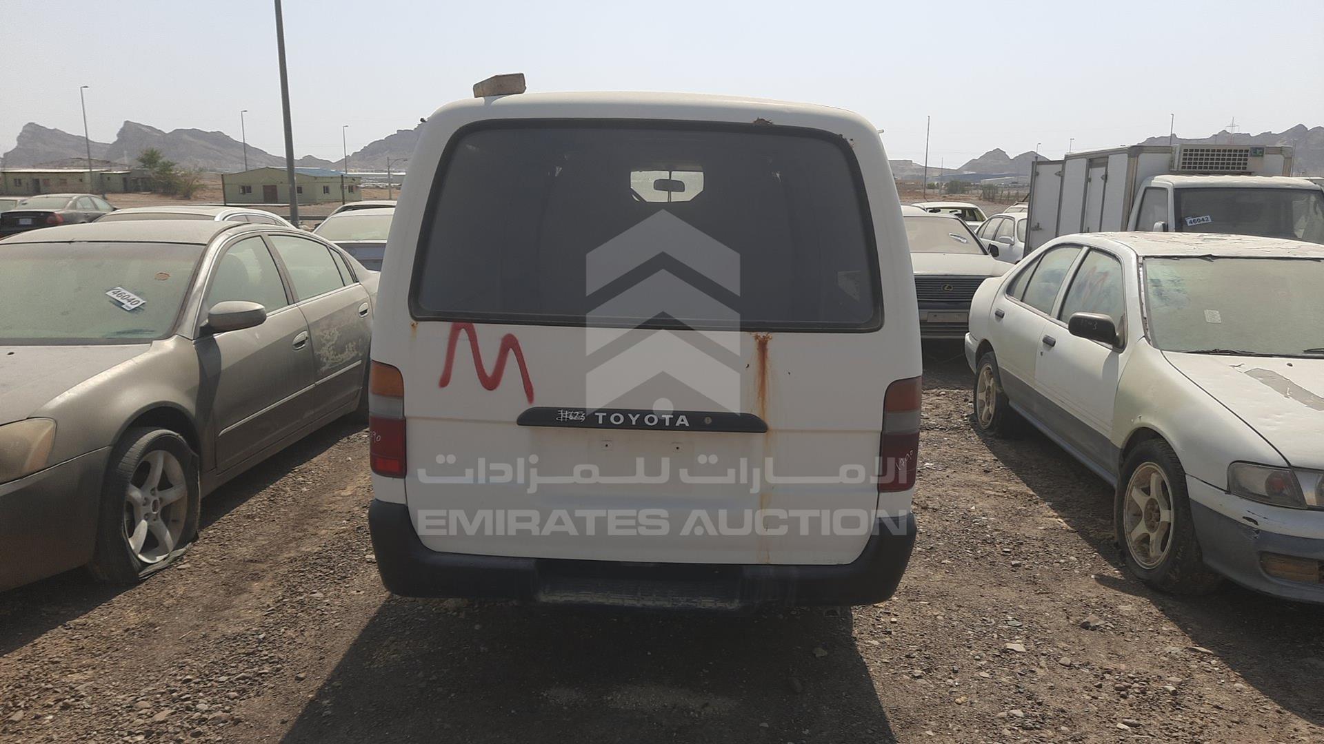 1993 TOYOTA HIACE VIN: RZH1120020535