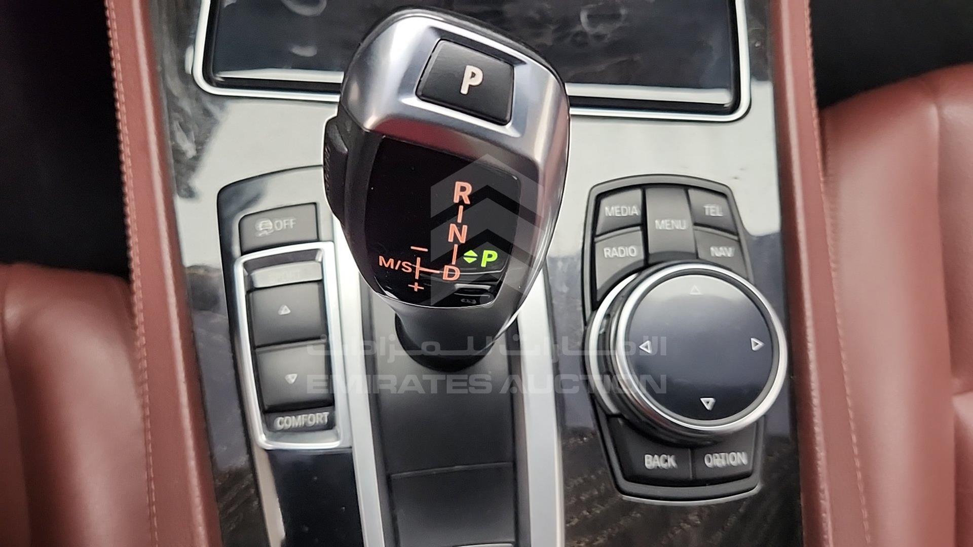2015 BMW 730 VIN: WBAYE2105FD837047