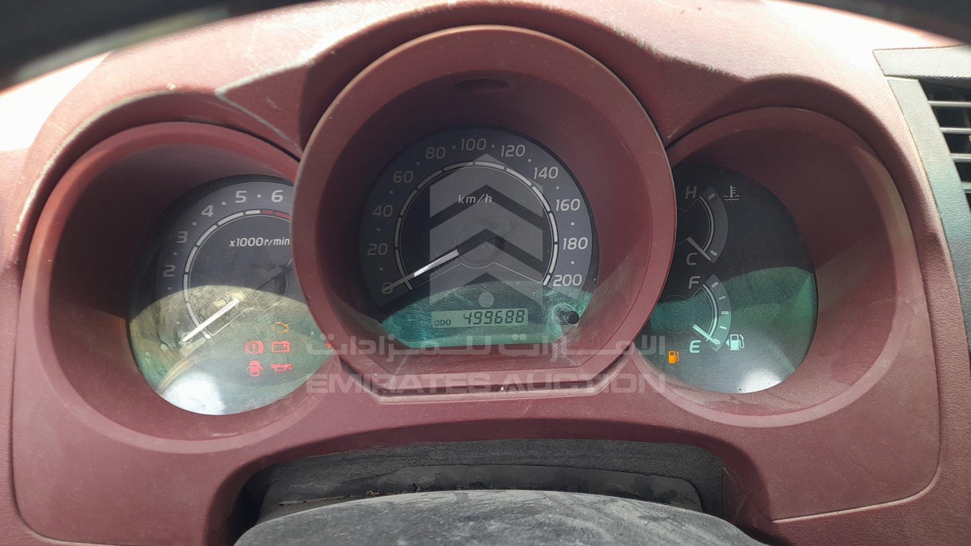 2010 TOYOTA HILUX VIN: MR0FX22G0A1035615