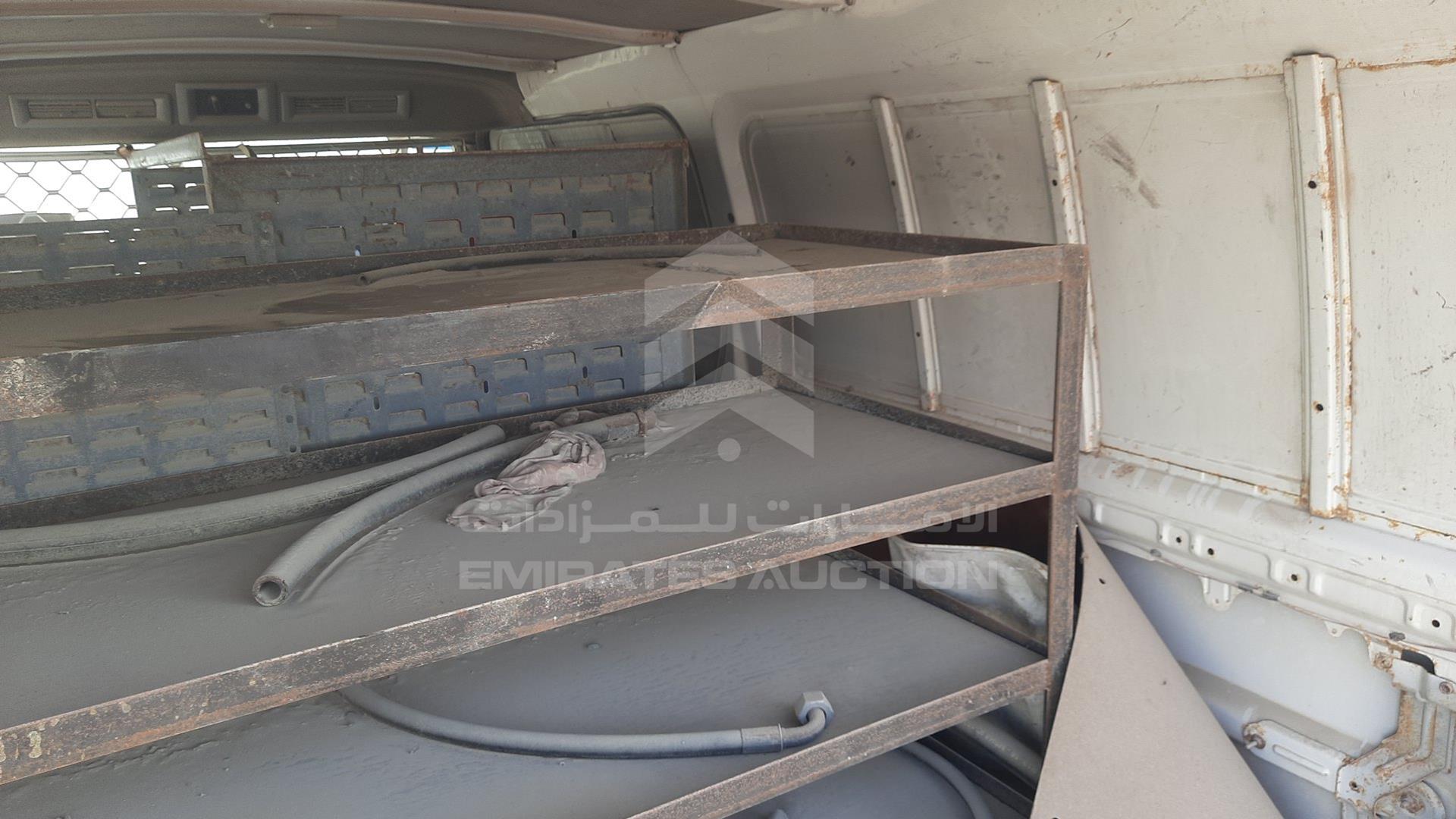 2004 NISSAN URVAN VIN: JN6FE52S94X406652