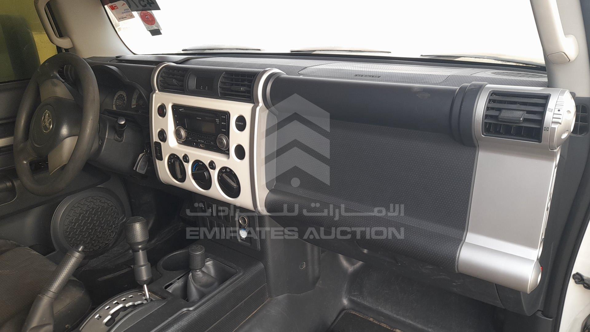 2013 TOYOTA FJ CRUISER VIN: JTEBU11F5DK171029