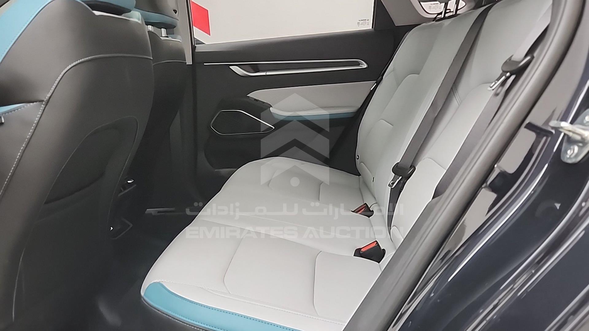 2025 GEELY EMGRAND VIN: LB3F31S35SG014751