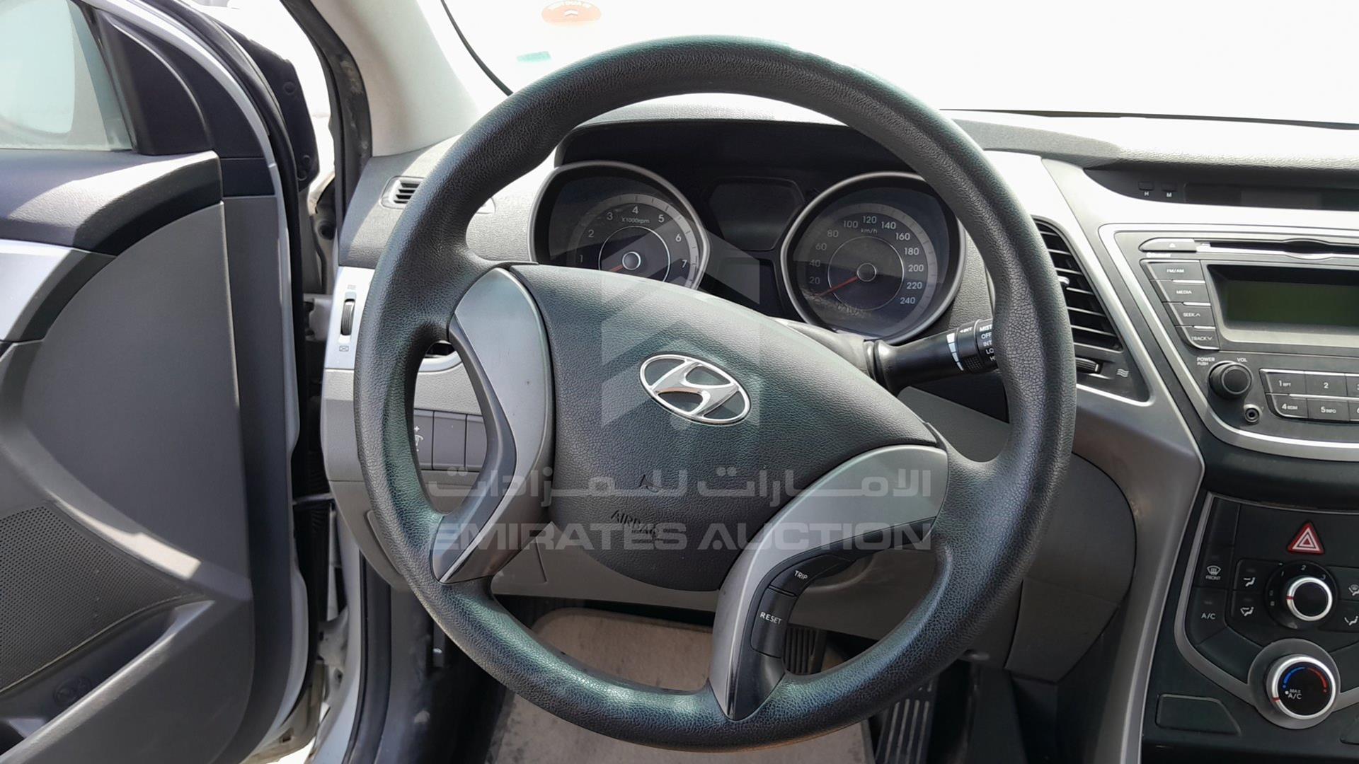 2015 HYUNDAI ELANTRA VIN: KMHDG41E5FU203526