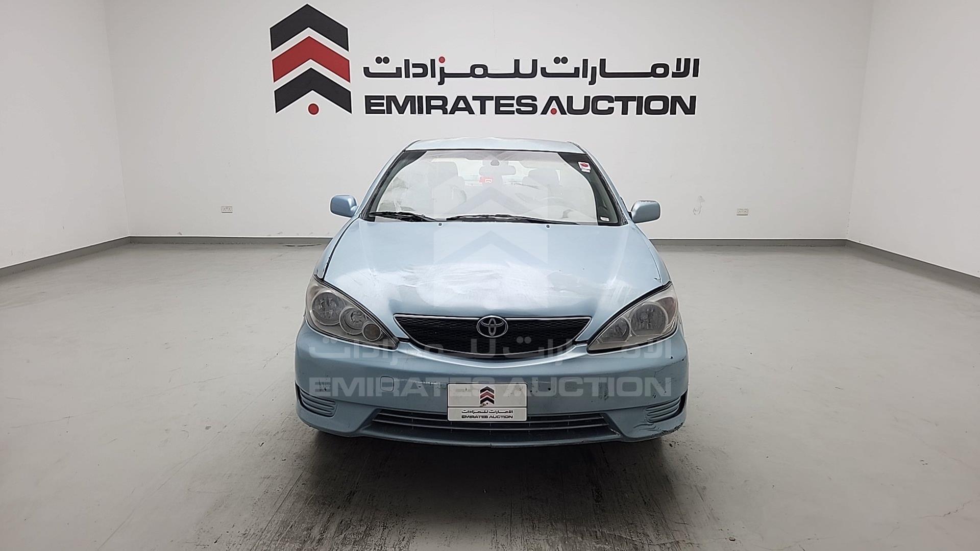 2005 TOYOTA CAMRY VIN: 4T1BE30KX5U567728