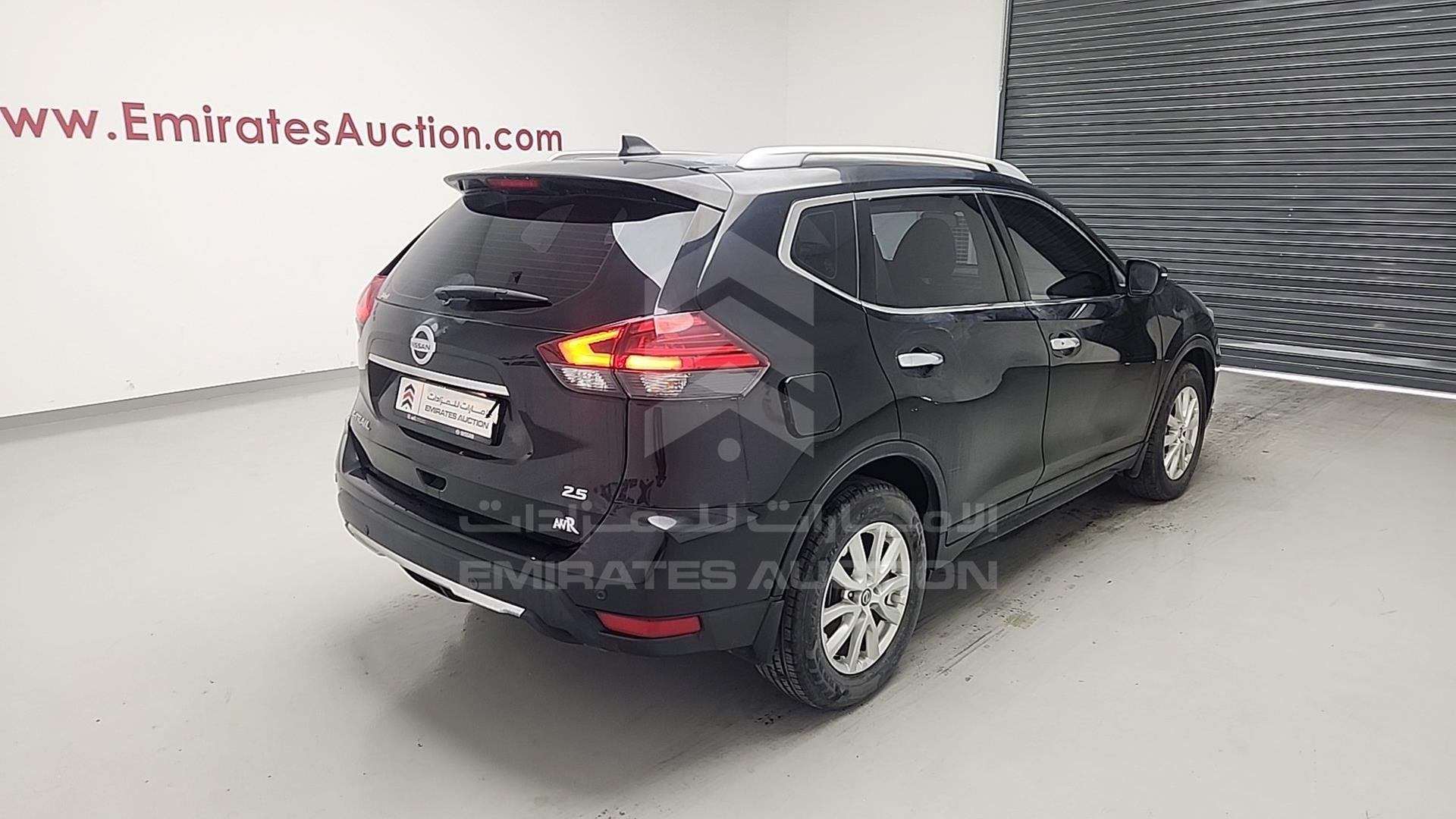 2019 NISSAN X-TRAIL VIN: JN1BT2MW8KW014676